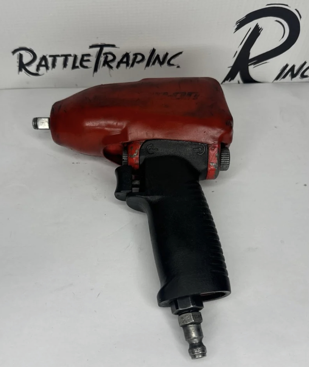 Snap-On 3/8″ Drive Red Super Duty Air Impact Wrench MG325 Cover Included (S) “Used, Stock No: 277”