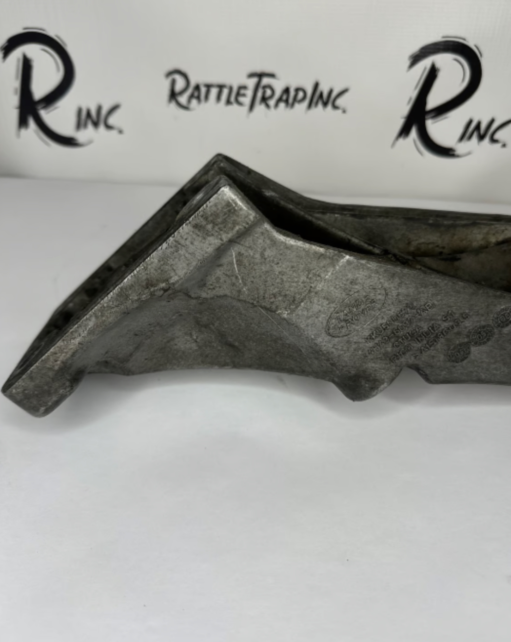 Land Rover Range Rover Passenger side Engine Mounting Bracket KKU500670 “Used, Stock No: 319”