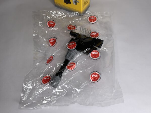NGK Ignition Coil U4011 “New, Stock No: 327” - Image 3