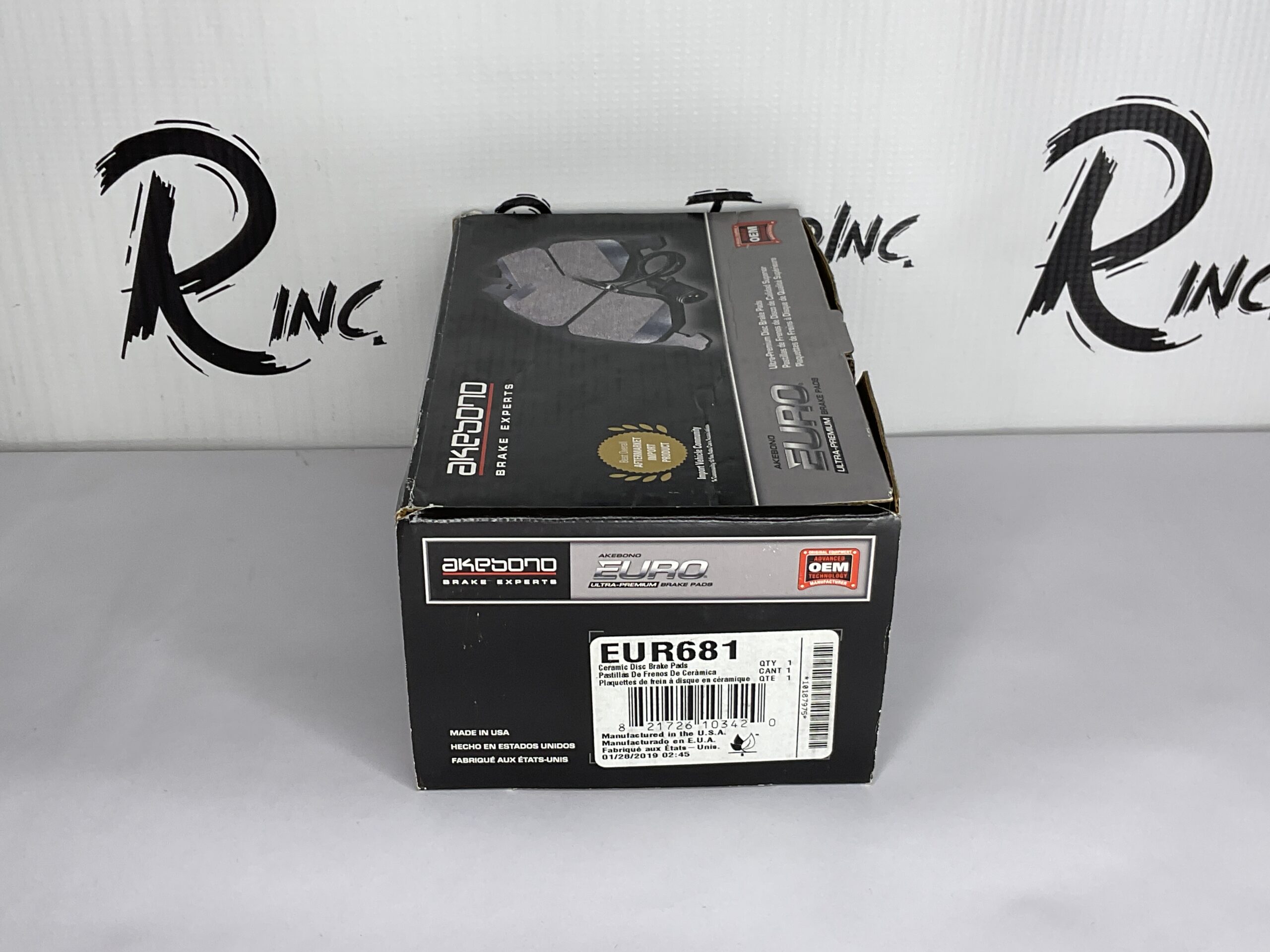 Akebono Euro Ultra Premium Ceramic BMW Brake Pads Part No: EUR681 “New, Stock No: 529”