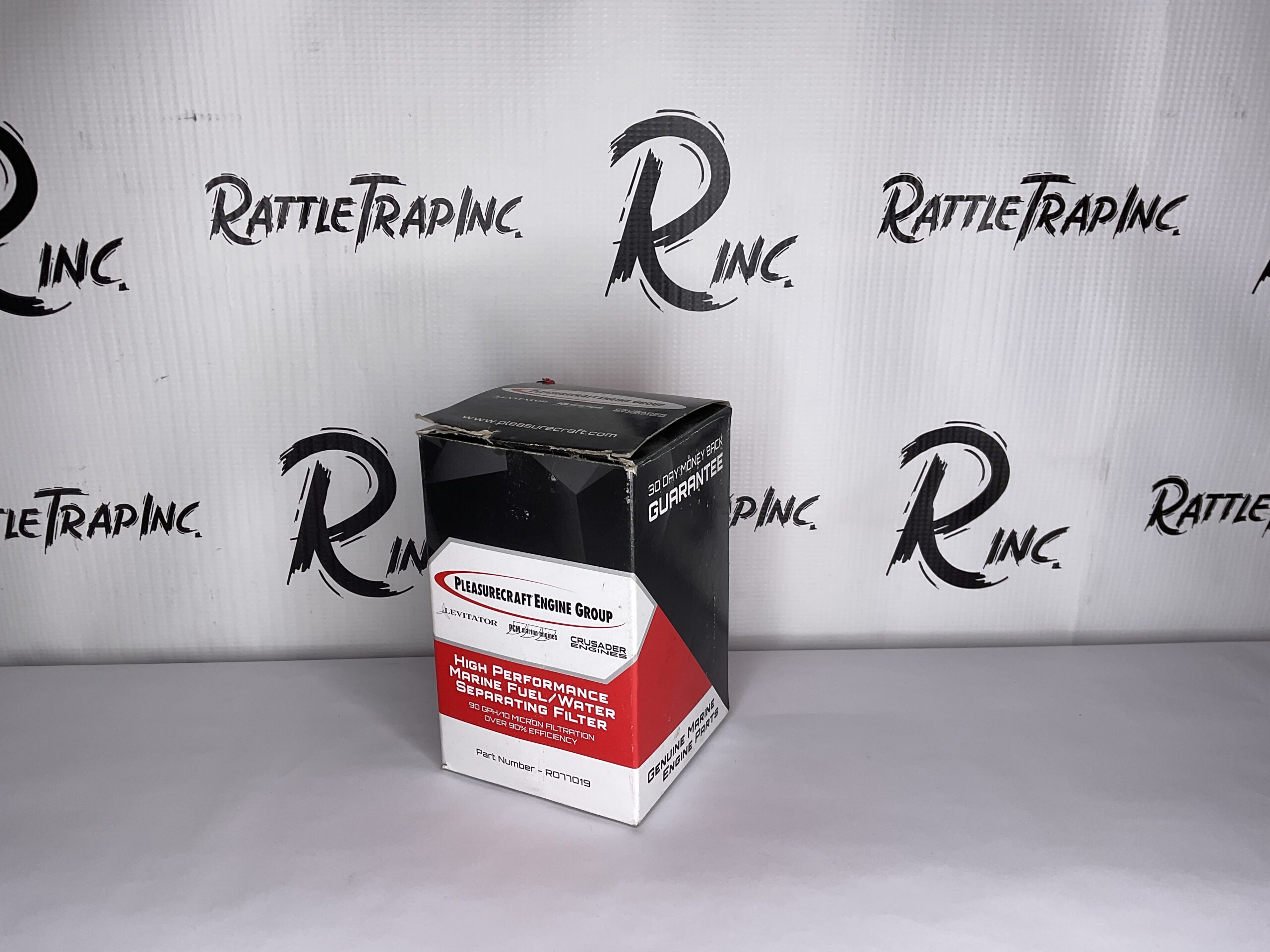 Marine High Performance Fuel/Water Separating Filter Part No: R077019 “New Open Box, Stock No: 440”