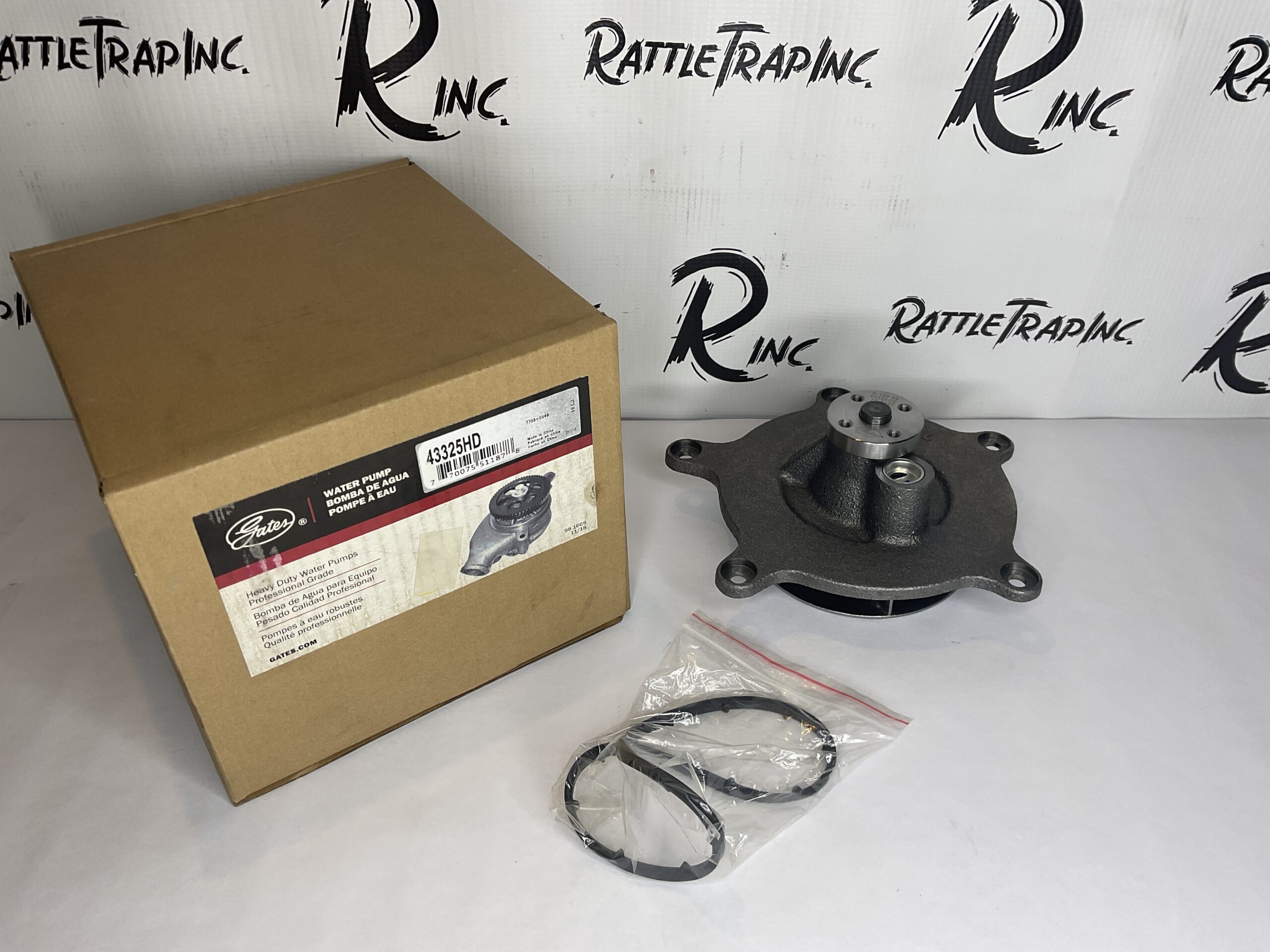 Gates Engine Water Pump International Part No: 43325HD “New, Stock No: 0559”