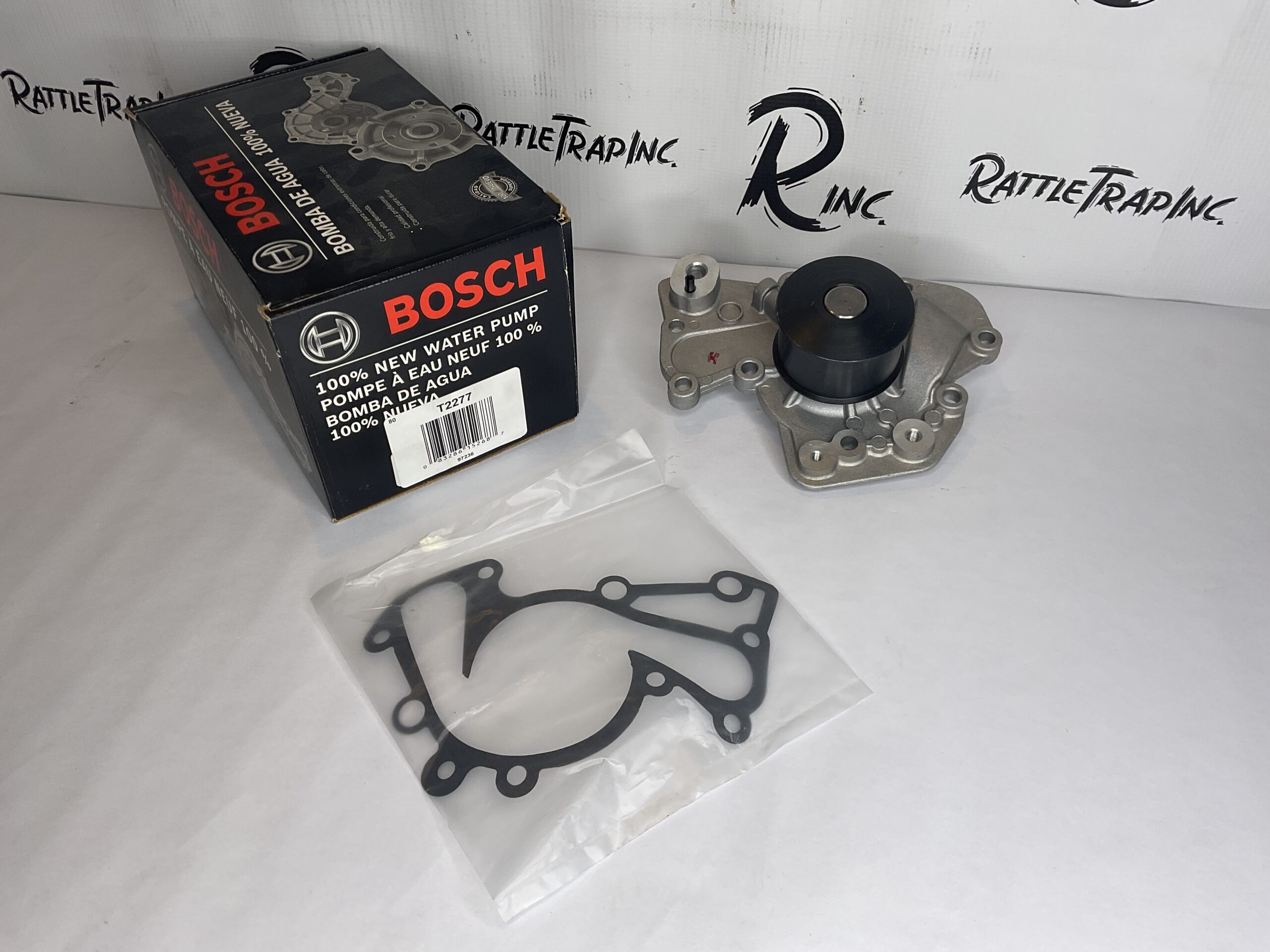 Bosch Water Pump T2277 Early 2000s Hyundai Kia “New, Stock No: 0560”