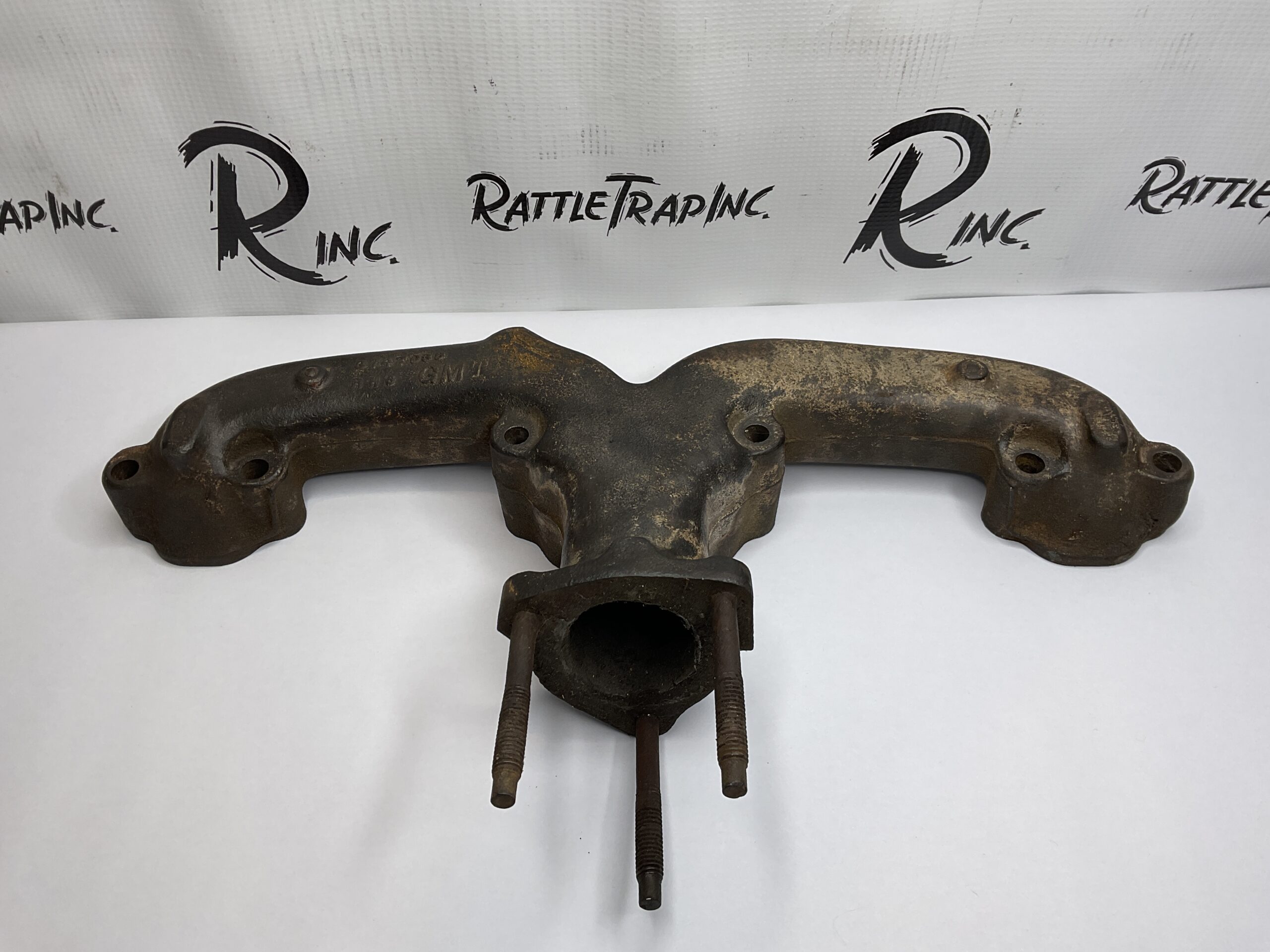1963-1967 C2 Corvette Exhaust Manifold Part No: GM 3747038 “Used, Stock No: 0546”