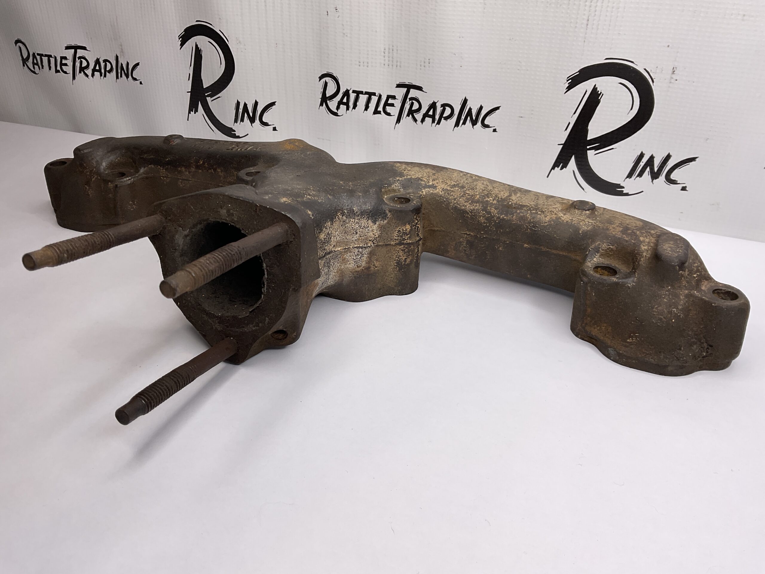 1963-1967 C2 Corvette Exhaust Manifold Part No: GM 3747038 “Used, Stock No: 0546”
