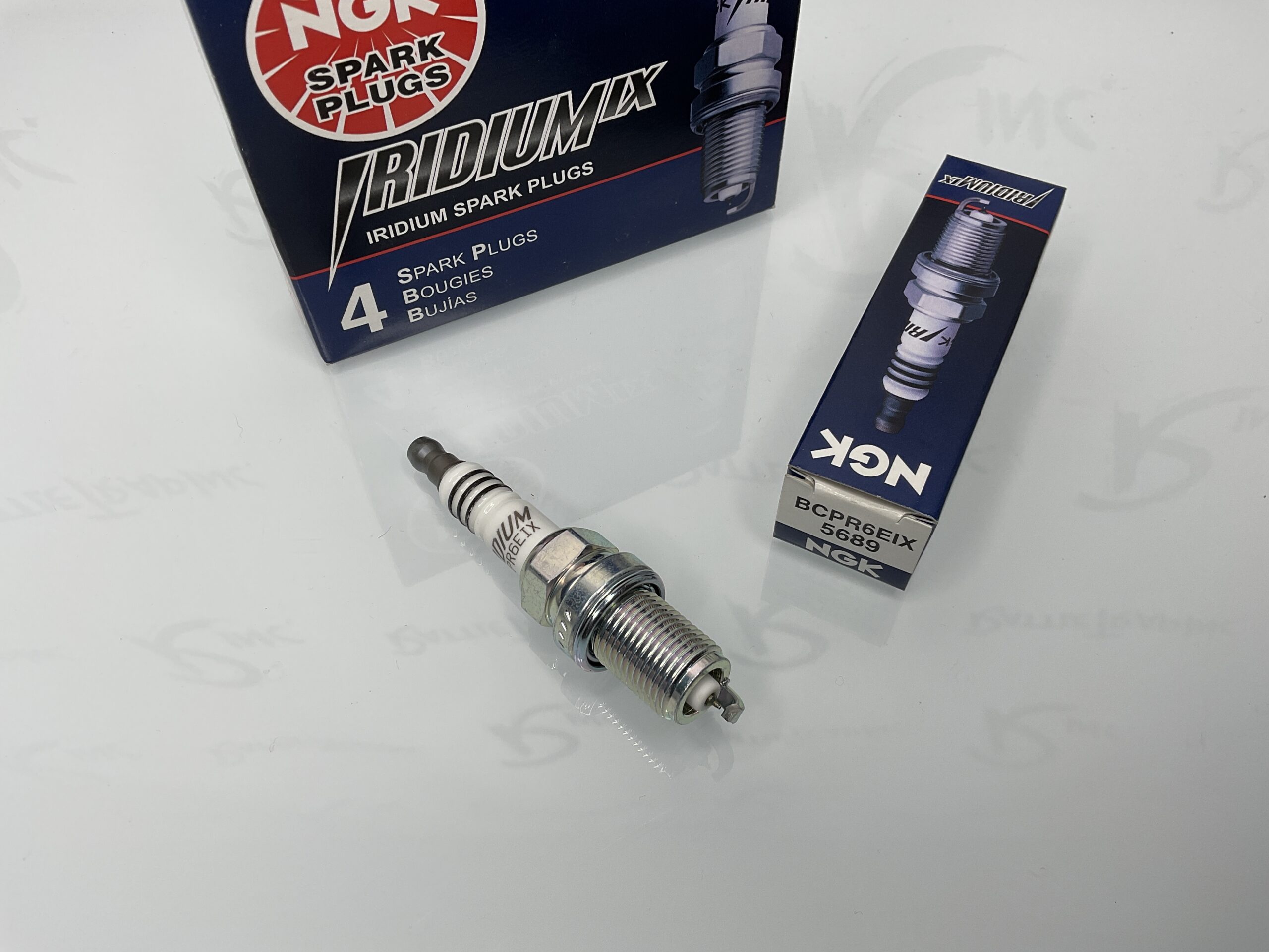 NGK Iridium IX Spark Plug Part No: BCPR6EIX “New, Stock No: 0608