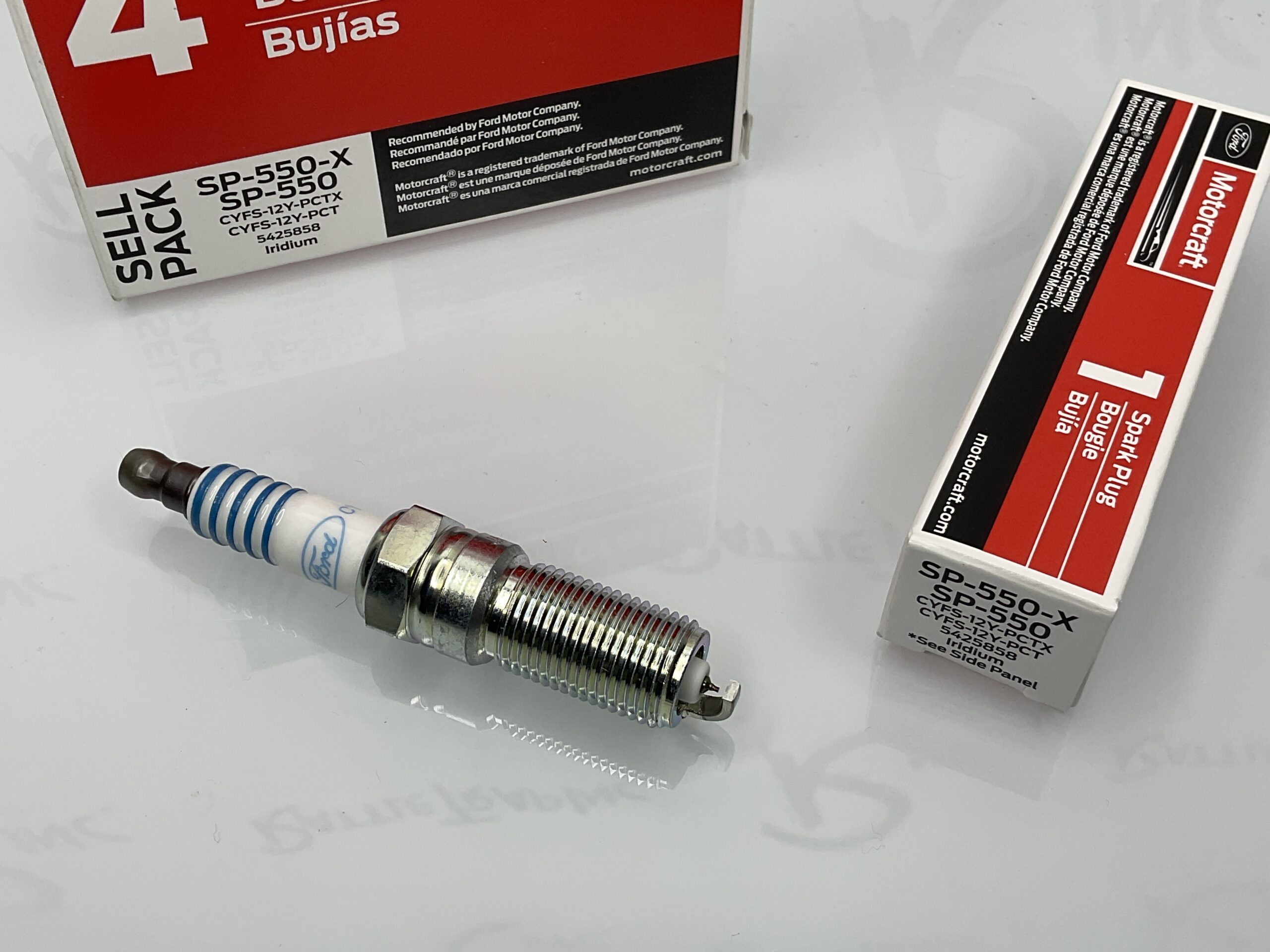 Ford Motorcraft Spark Plug Part No: SP-550-X “New, Stock No: 0609”