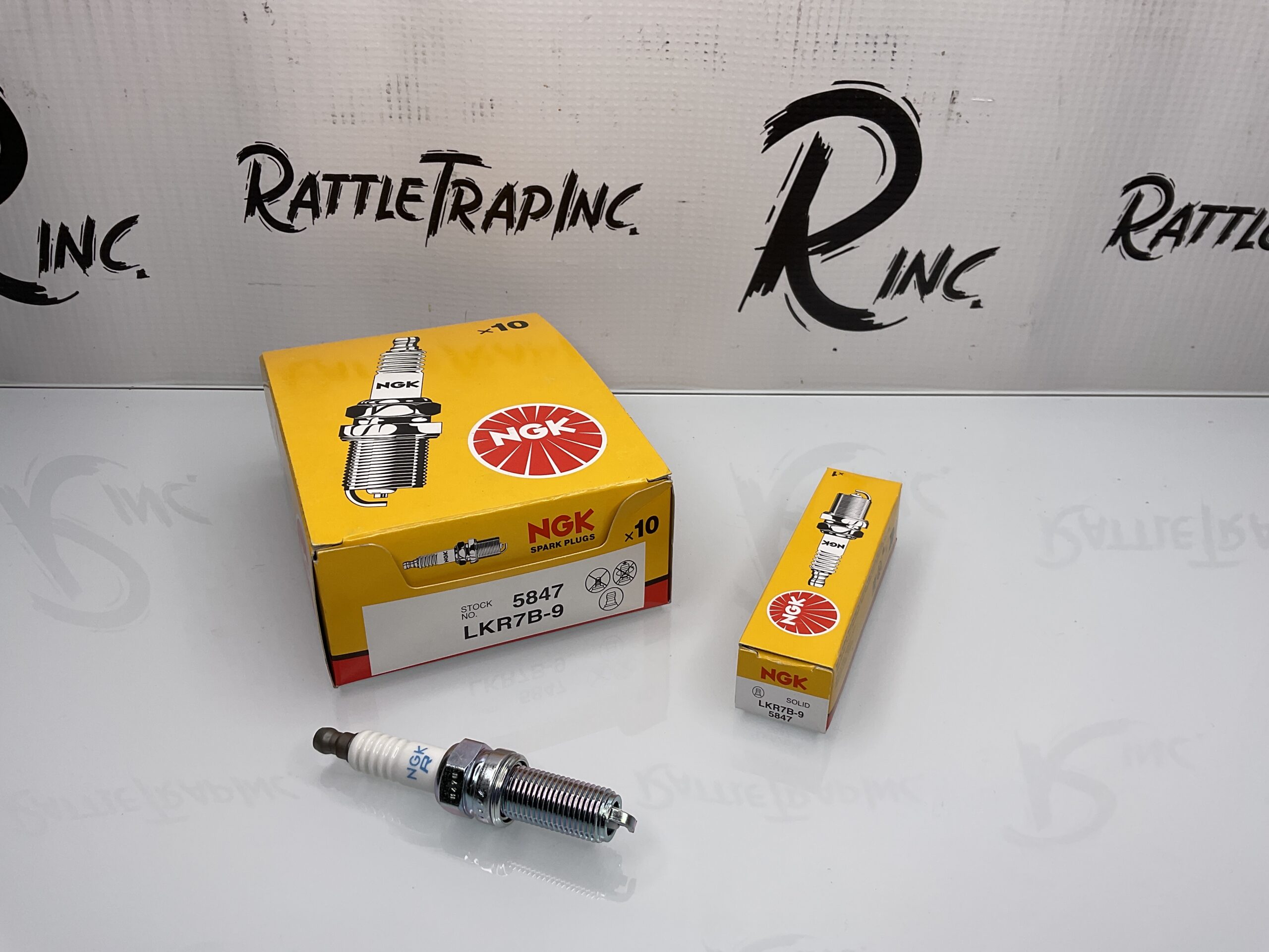 NGK Spark Plug Part No: LKR7B-9, 5847 “New, Stock No: 0610”