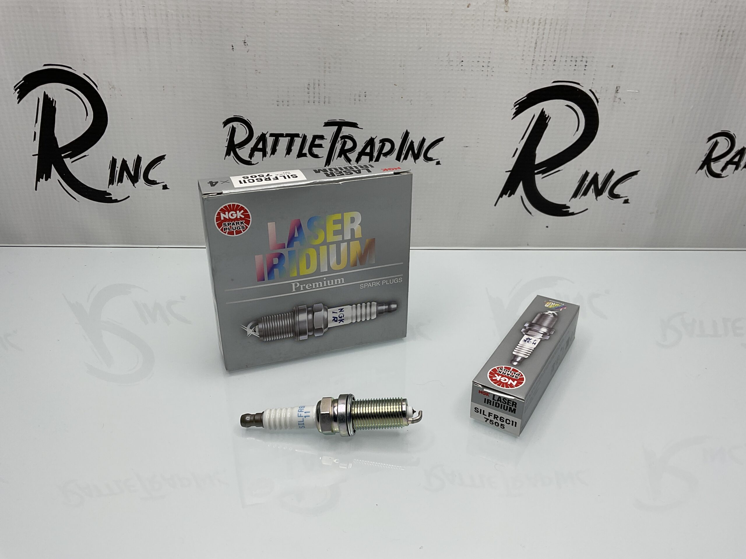 NGK Laser Iridium Spark Plug Part No: SILFR6C11 “New, Stock No: 0623”