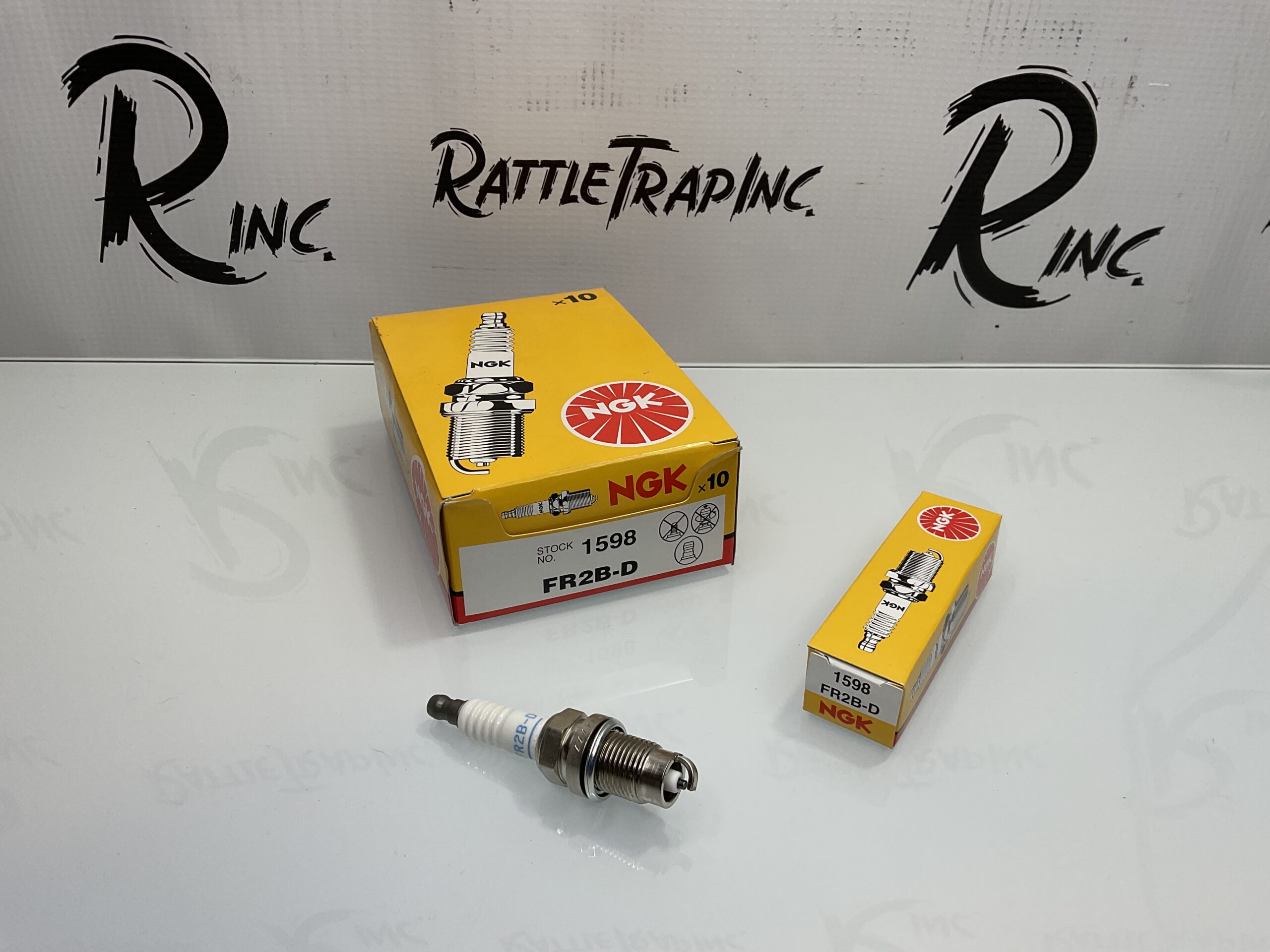 NGK Spark Plug Part No: FR2B-D “NEw, Stock No: 0636”