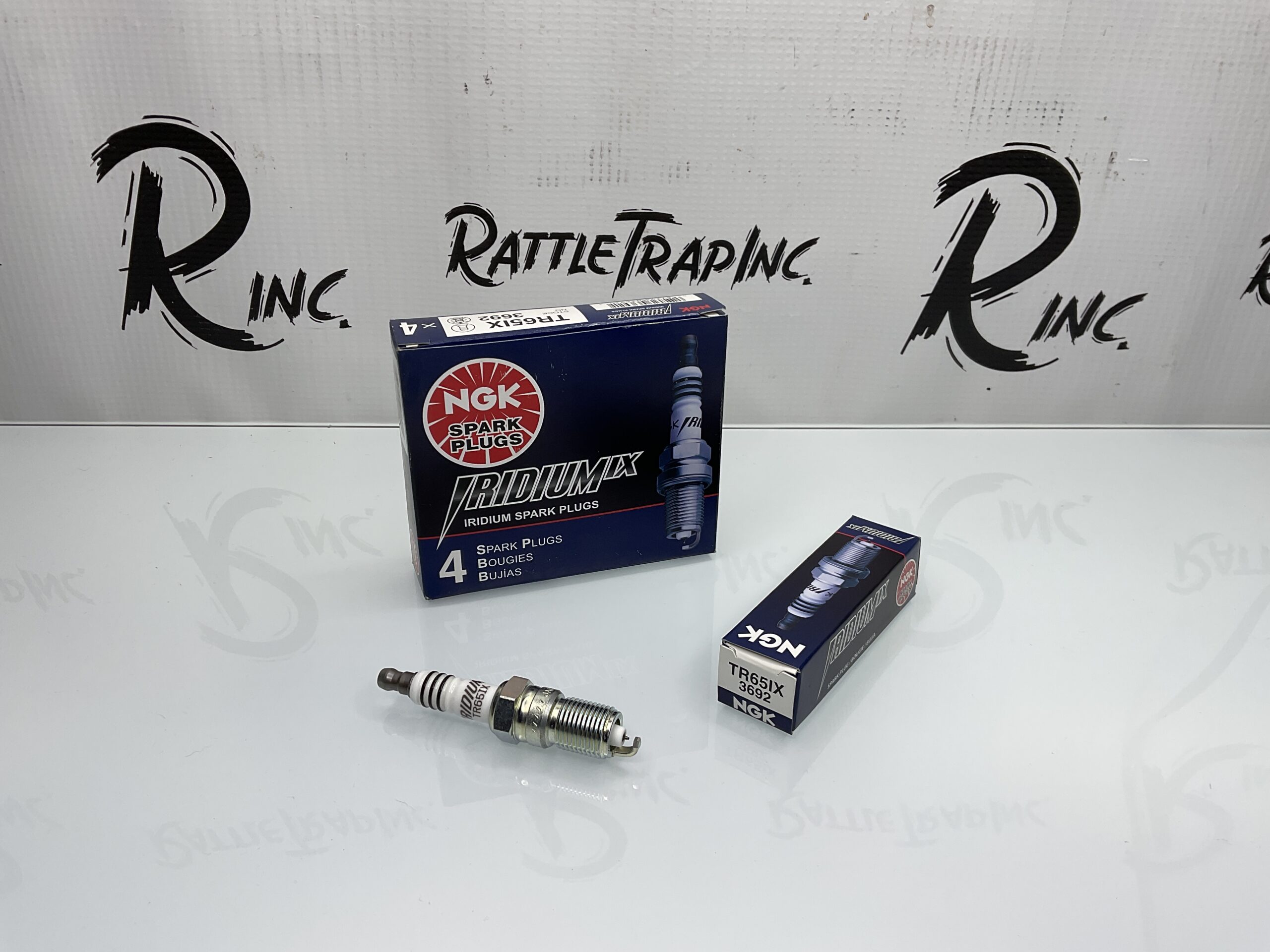 NGK Irdium IX Spark Plug Part No: TR65IX, 3692 “New, Stock No: 0637”