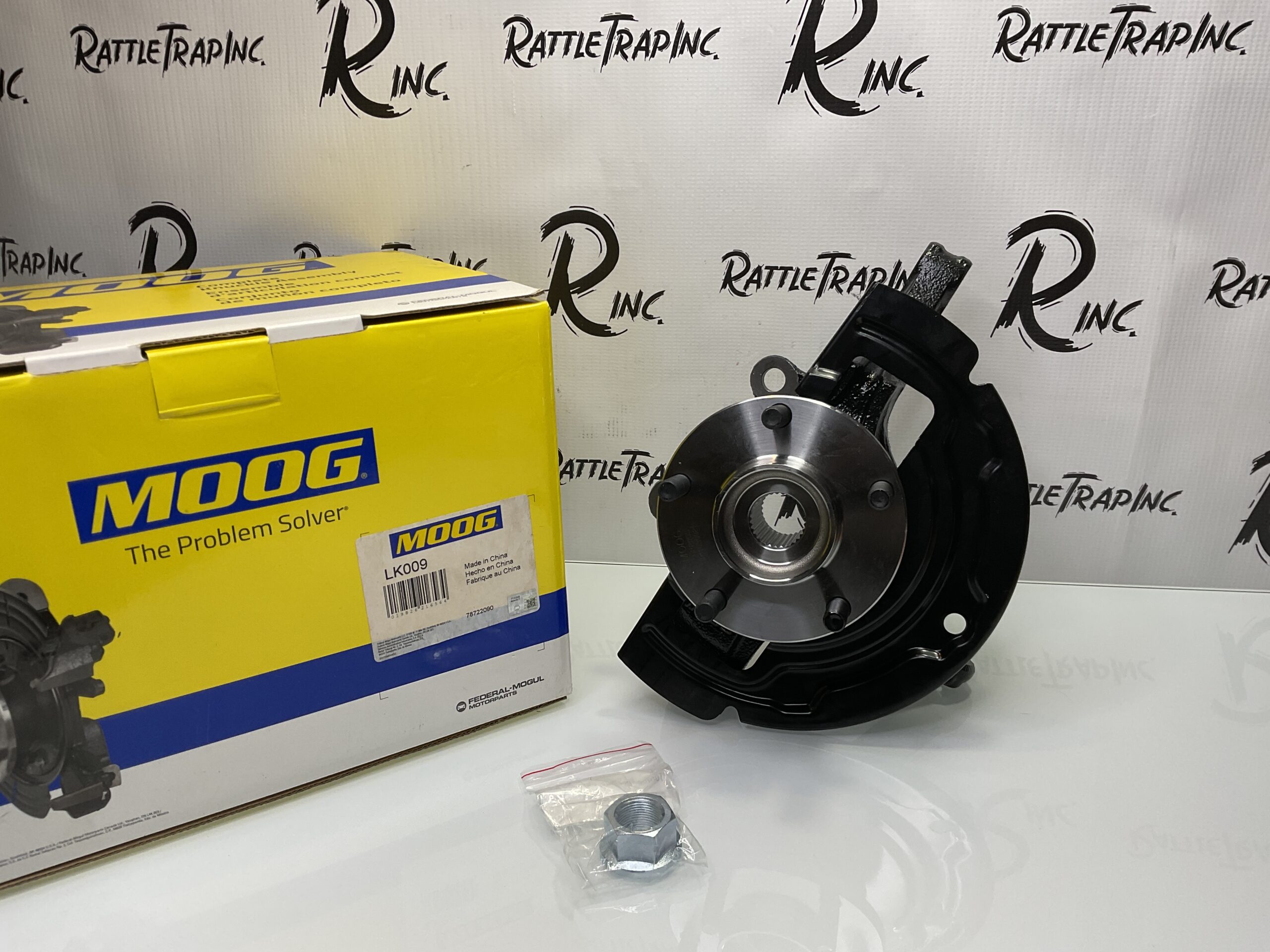 Moog Steering Knuckle Assembly Part No: LK009 “New, Stock No: 0647”