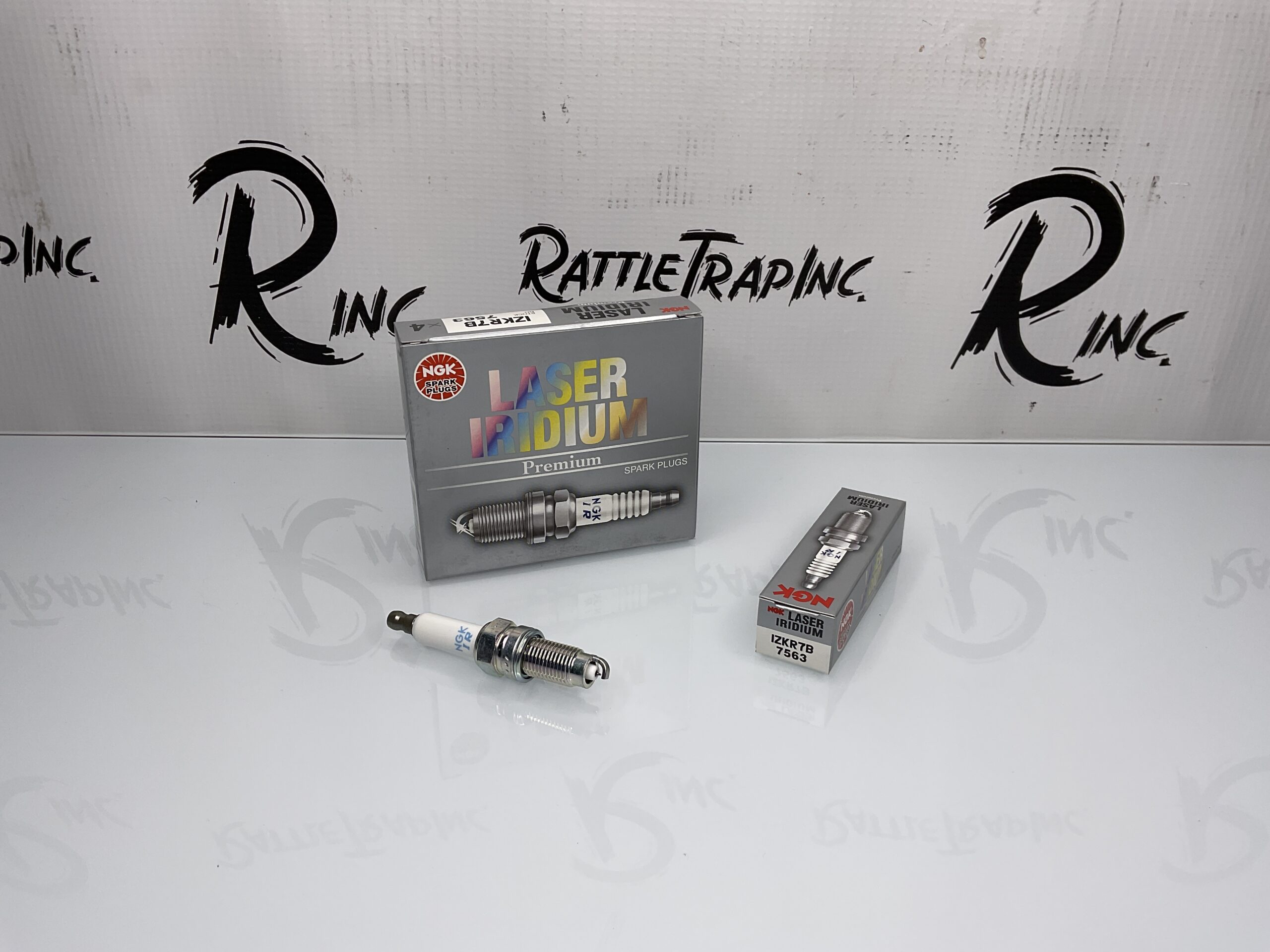 NGK Laser Iridium Premium Spark Plug Part No: IZKR7B, 7563 “New, Stock No: 0660”