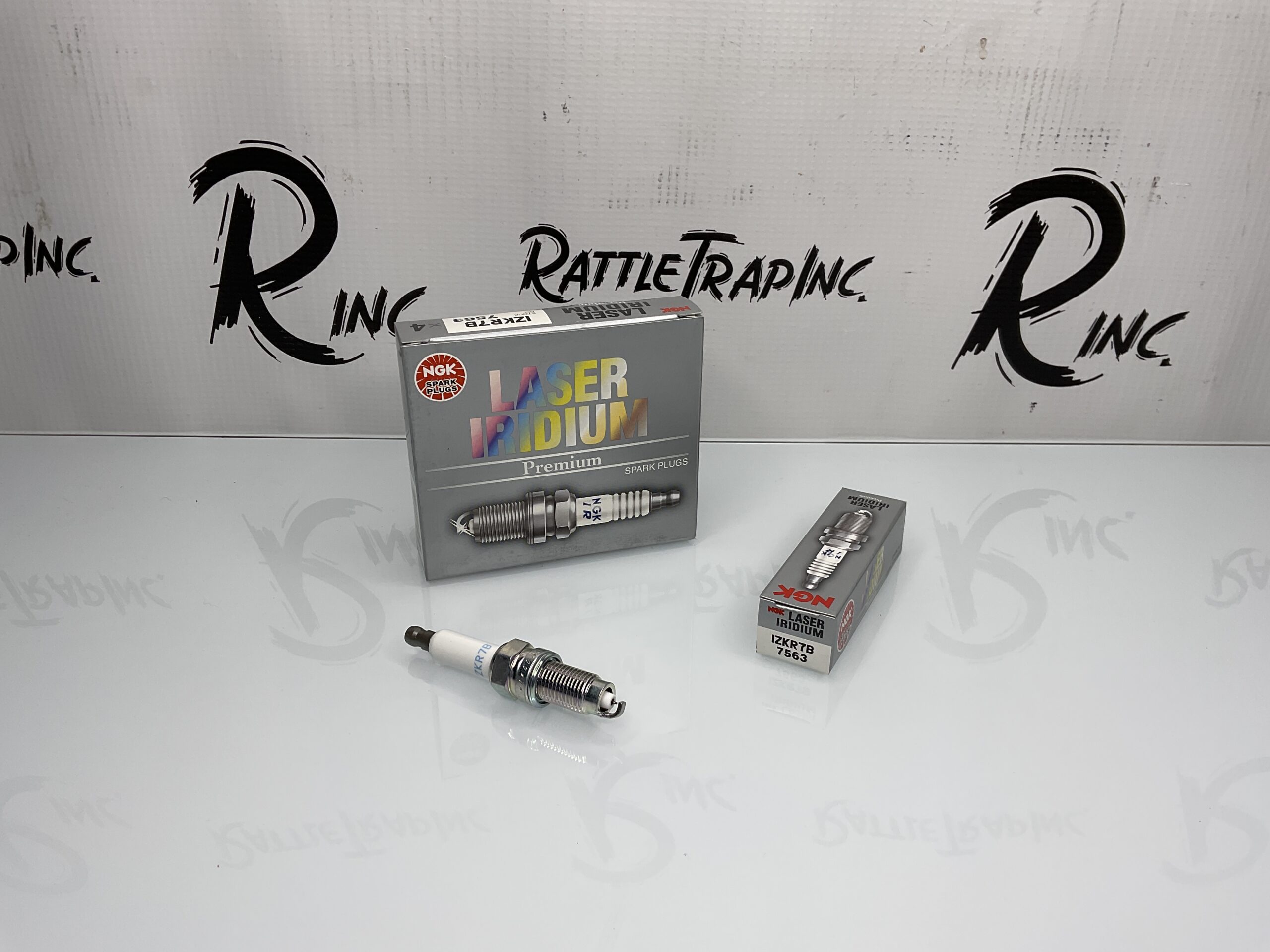 NGK Laser Iridium Premium Spark Plug Part No: IZKR7B, 7563 “New, Stock No: 0660”