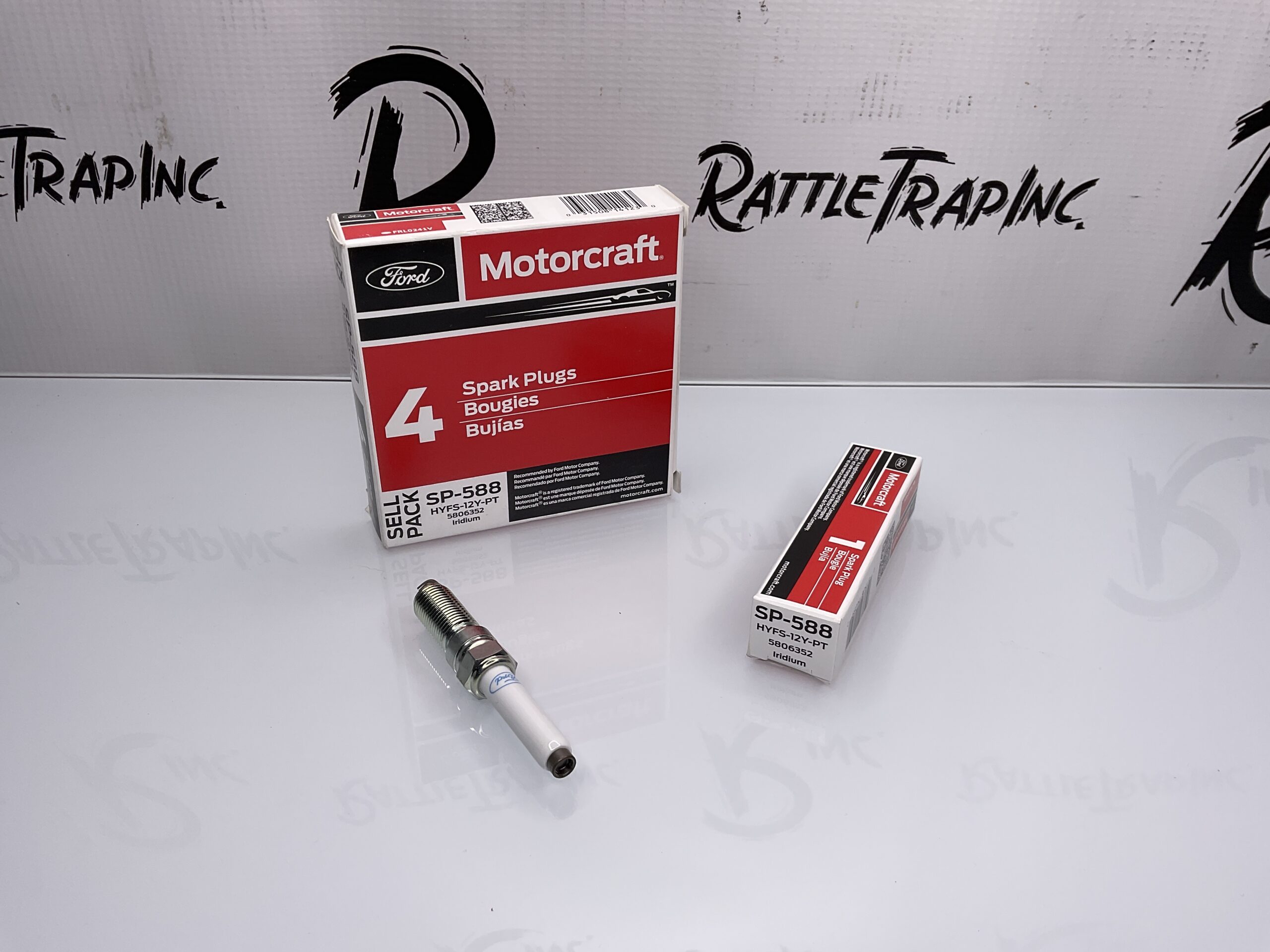 Ford Motorcraft Iridium Spark Plug Part No: SP-588 “New, Stock No: 0667”