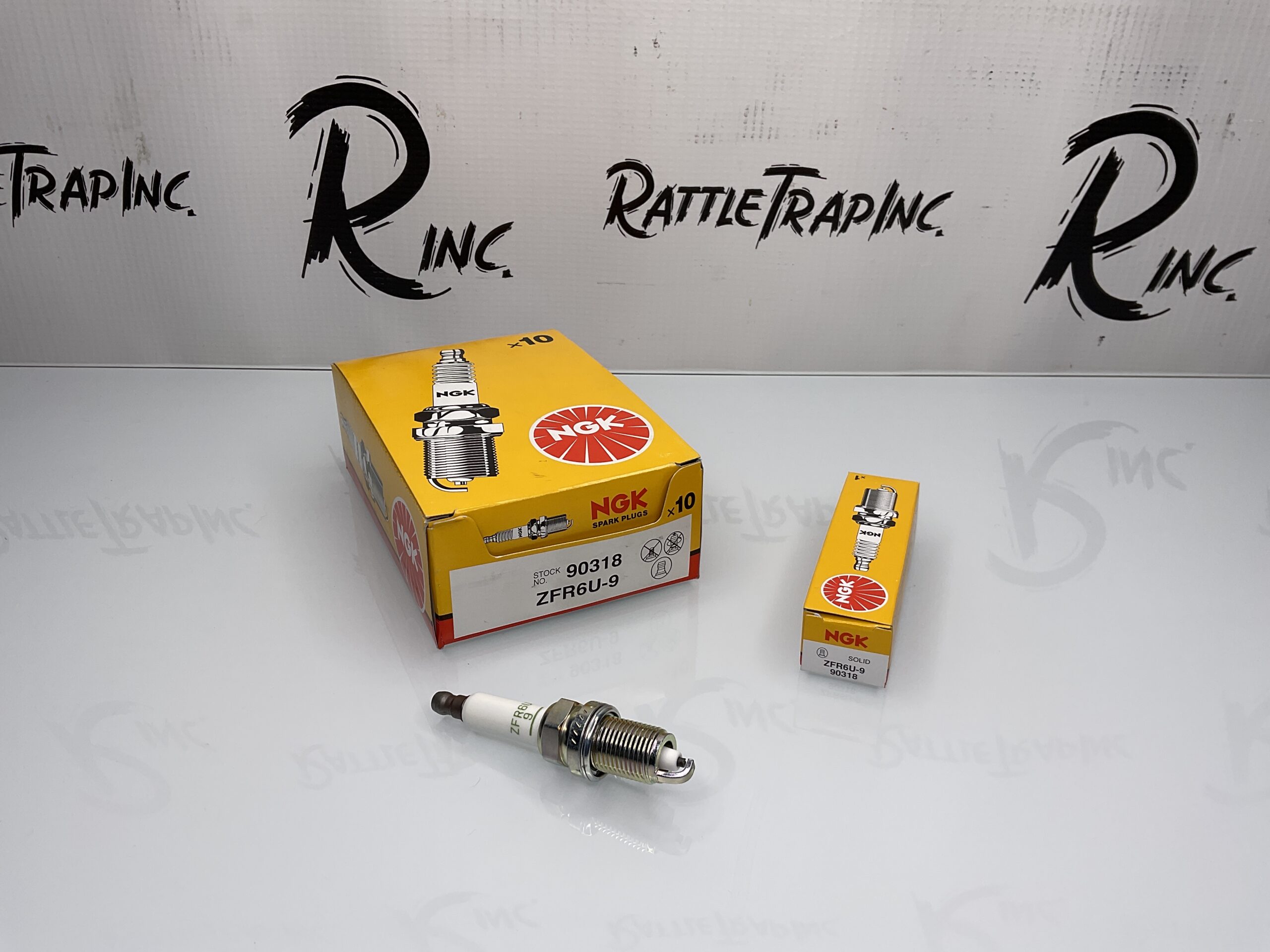 NGK Spark Plug Part No: ZFR6U-9, 90318 “New, Stock No: 0676”