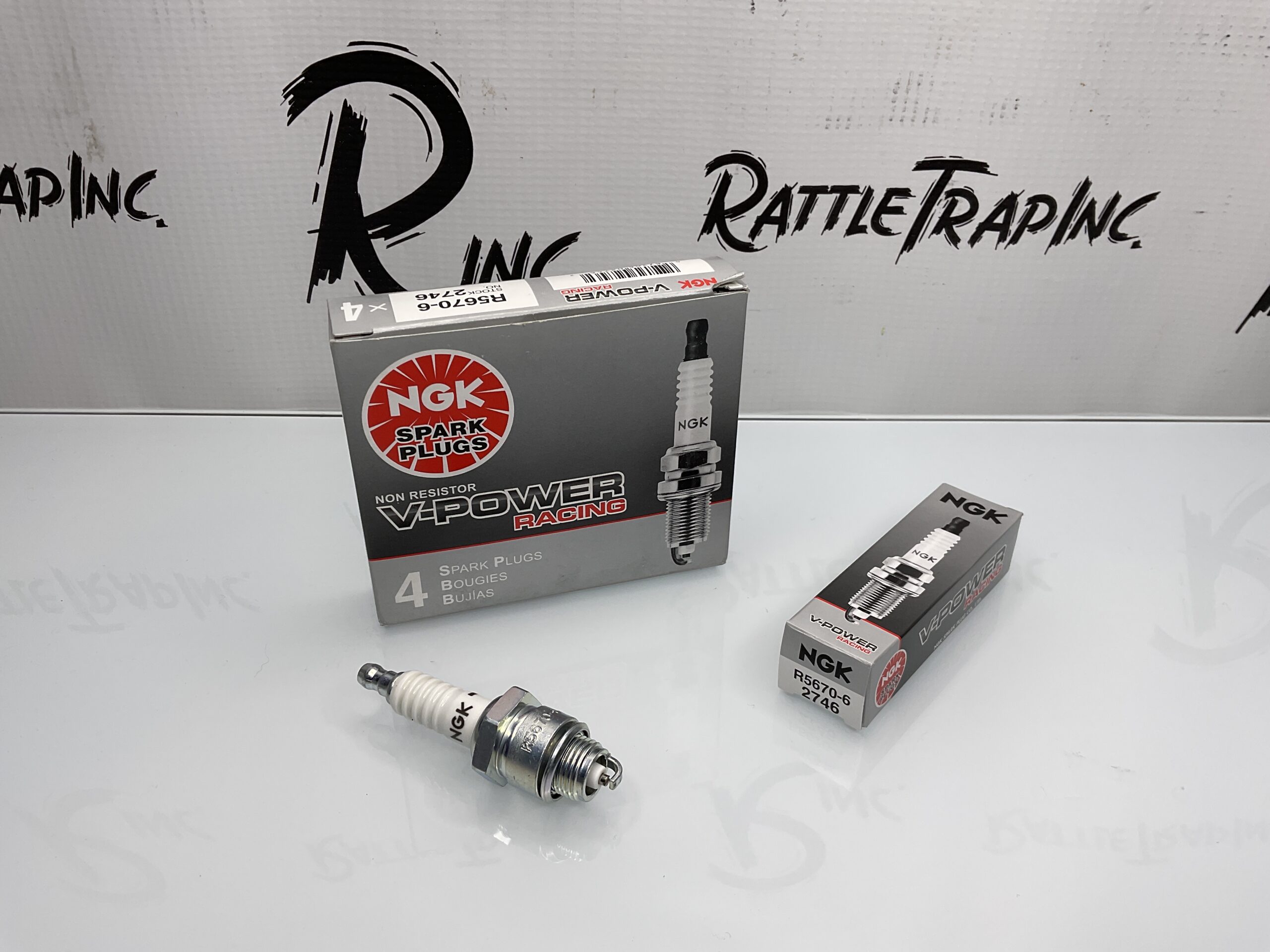 NGK V-Power Spark Plug Part No: R5670-6, 2746 “New, Stock No: 0684”