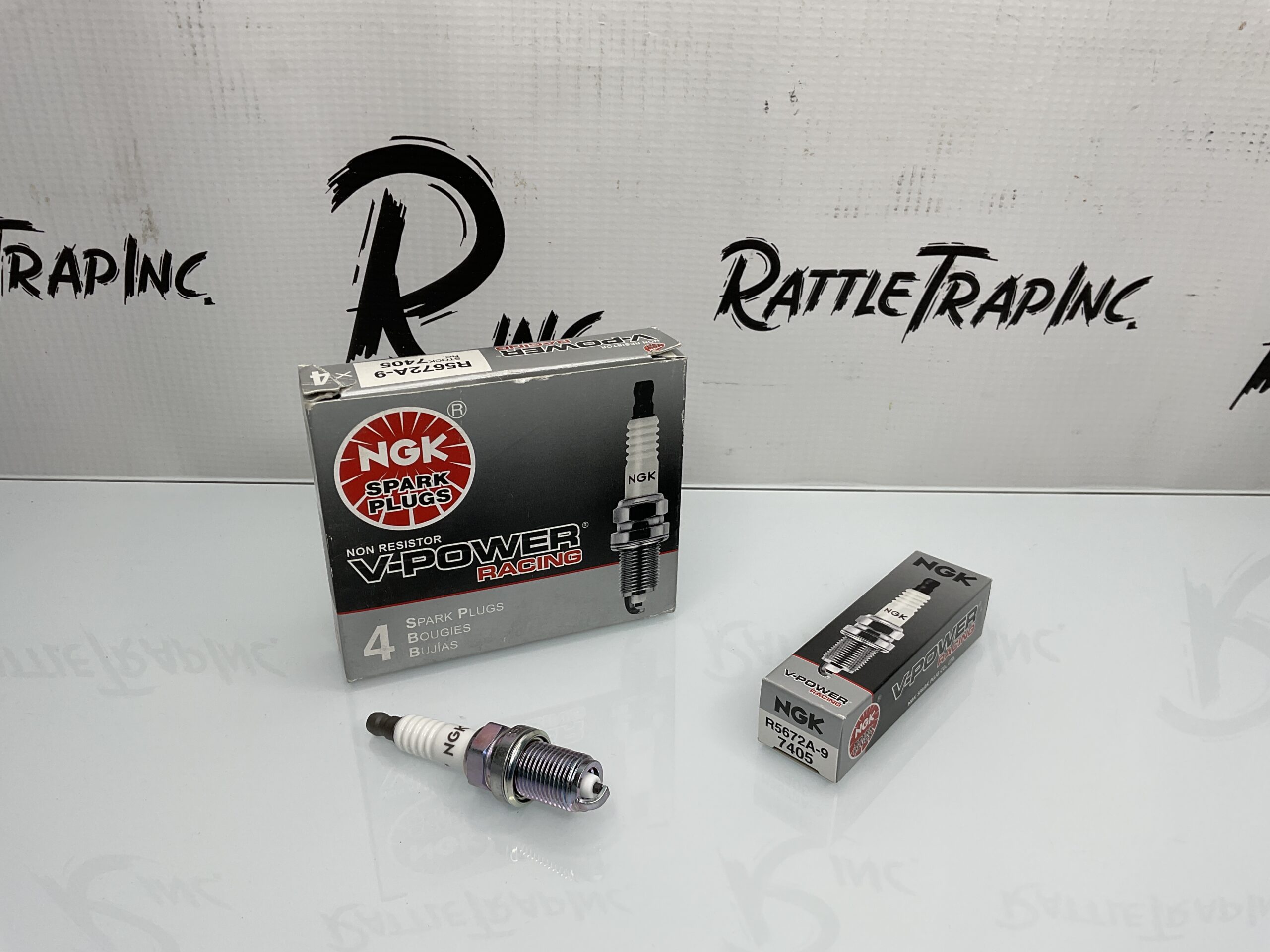 NGK V-Power Spark Plug Part No: R5672A-9, 7405 “New, Stock No: 0687”