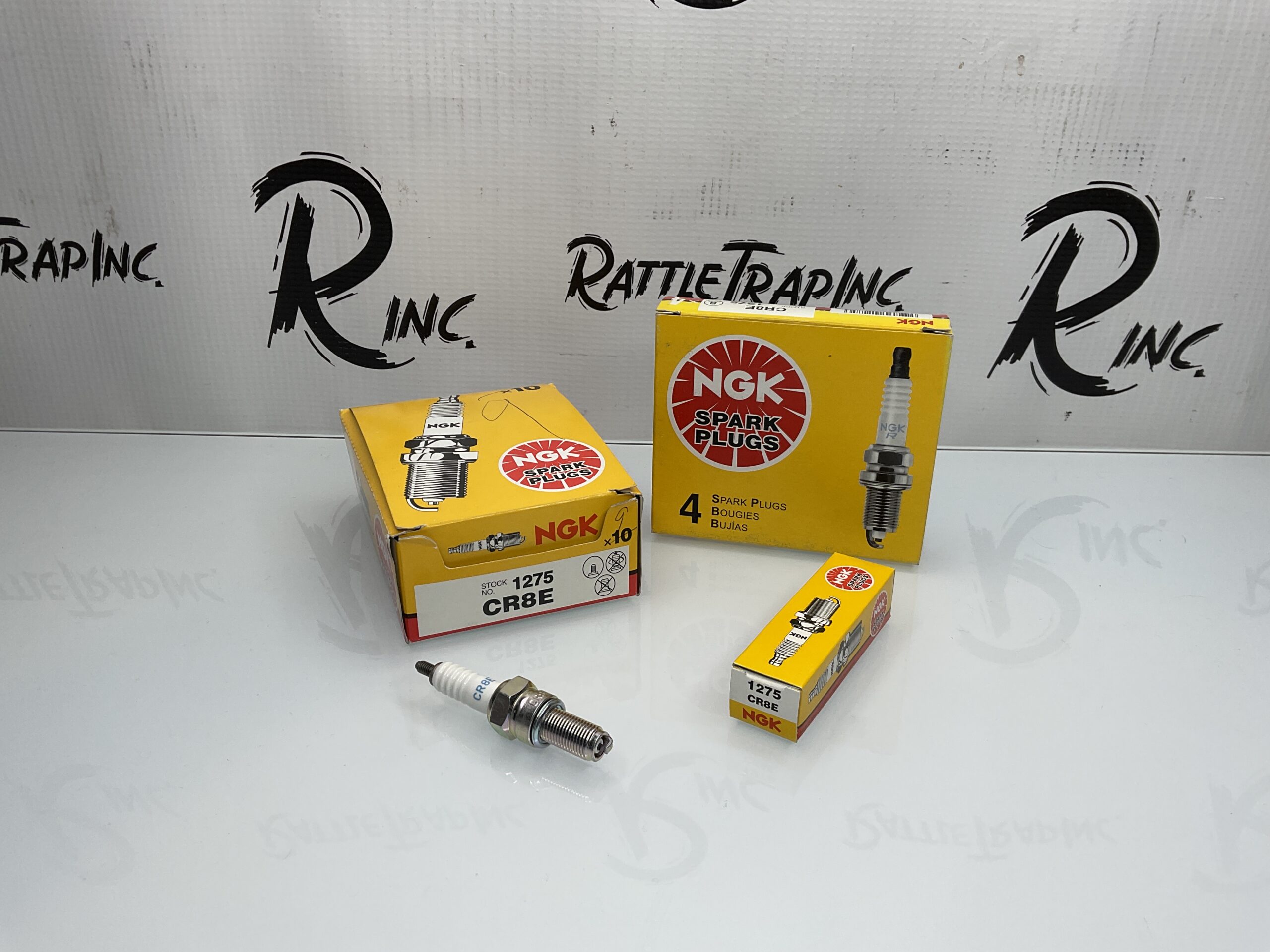 NGK Spark Plug Part No: CR8E, 1275 “New, Stock No: 0696”