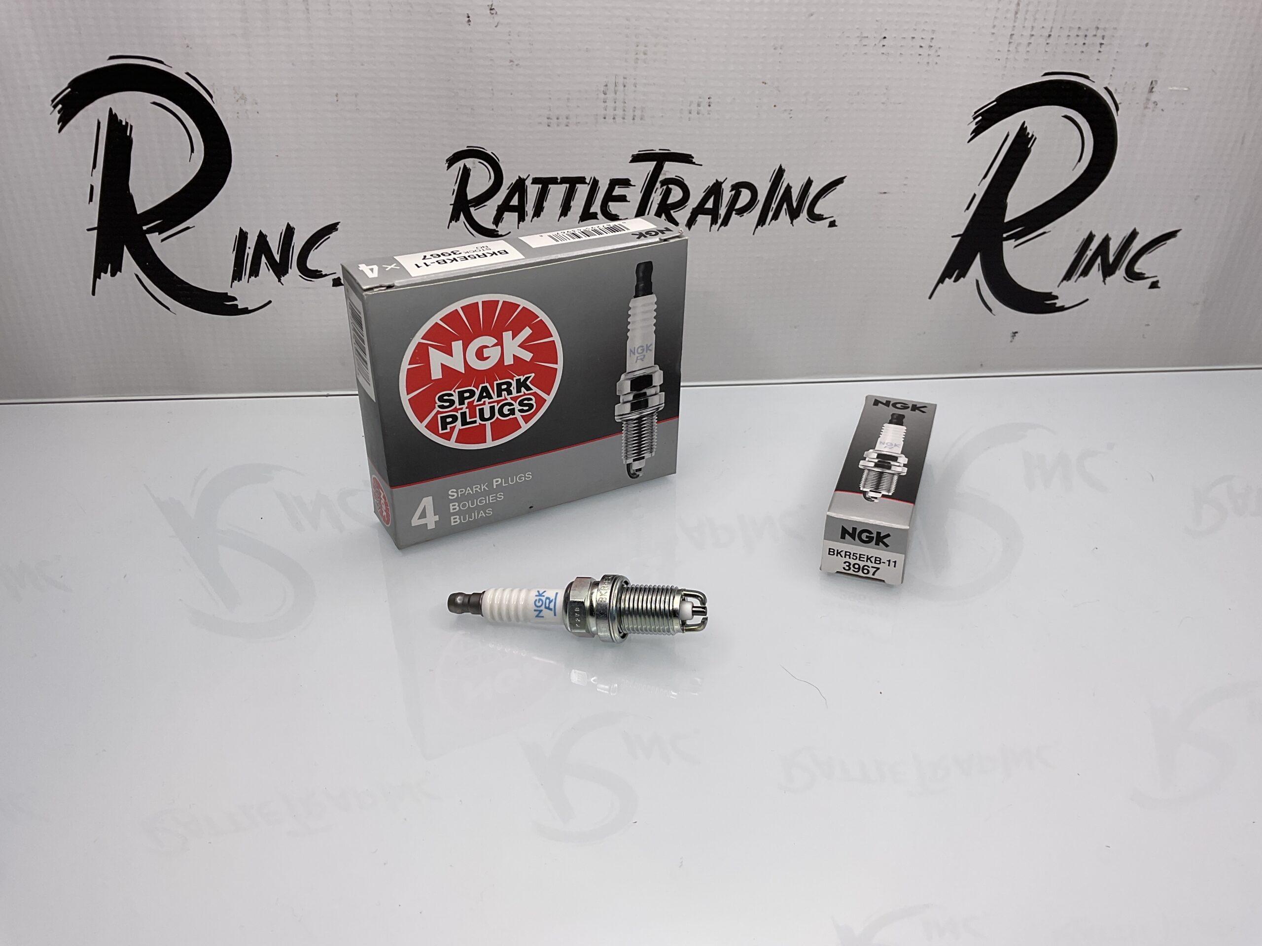 NGK V-Power Spark Plug Part No: BKR5EKB-11, 3967 “New, Stock No: 0707”