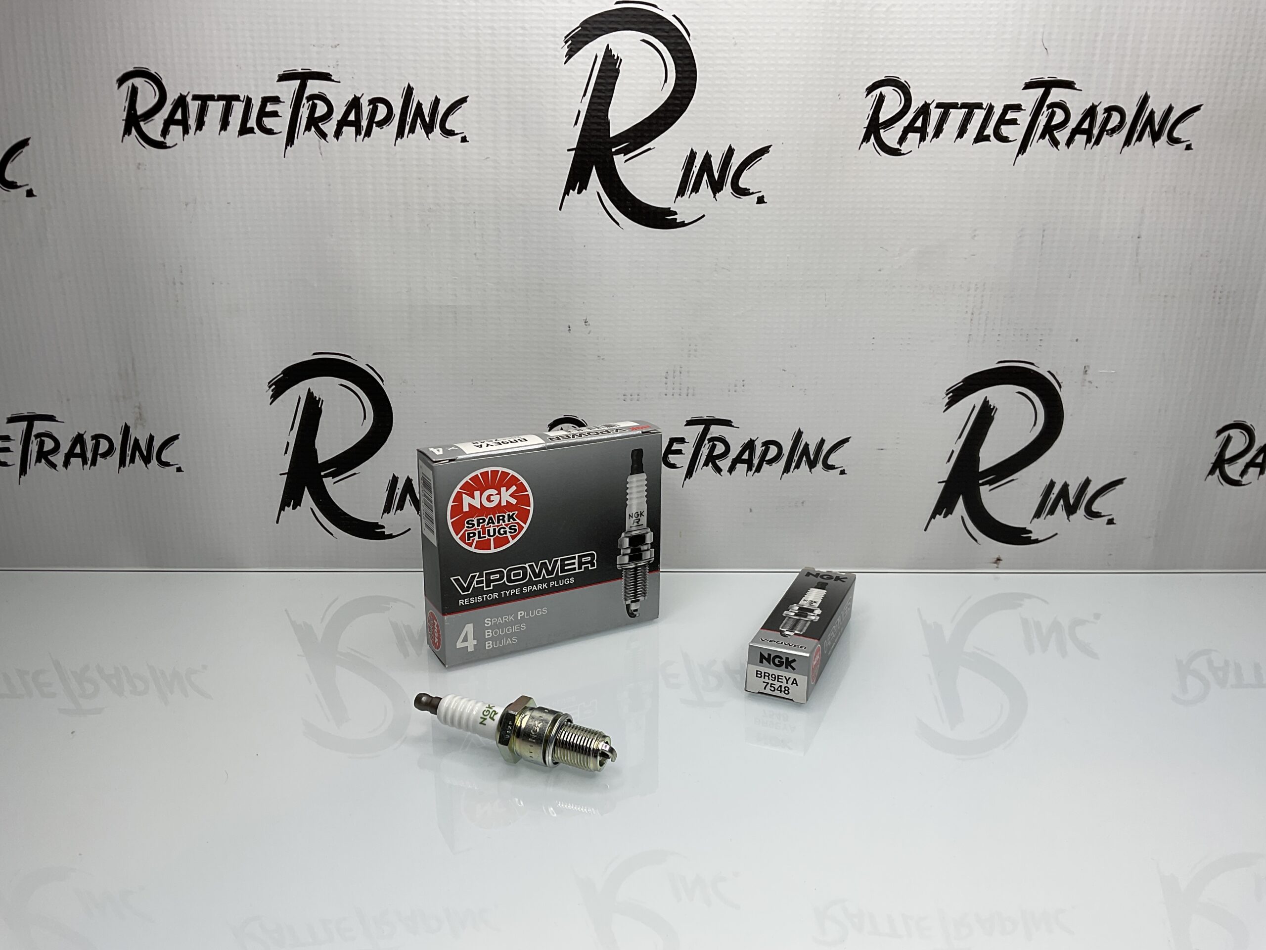 NGK Spark Plug Part No: BR9EYA, 7548 (New, Stock No: 0755)