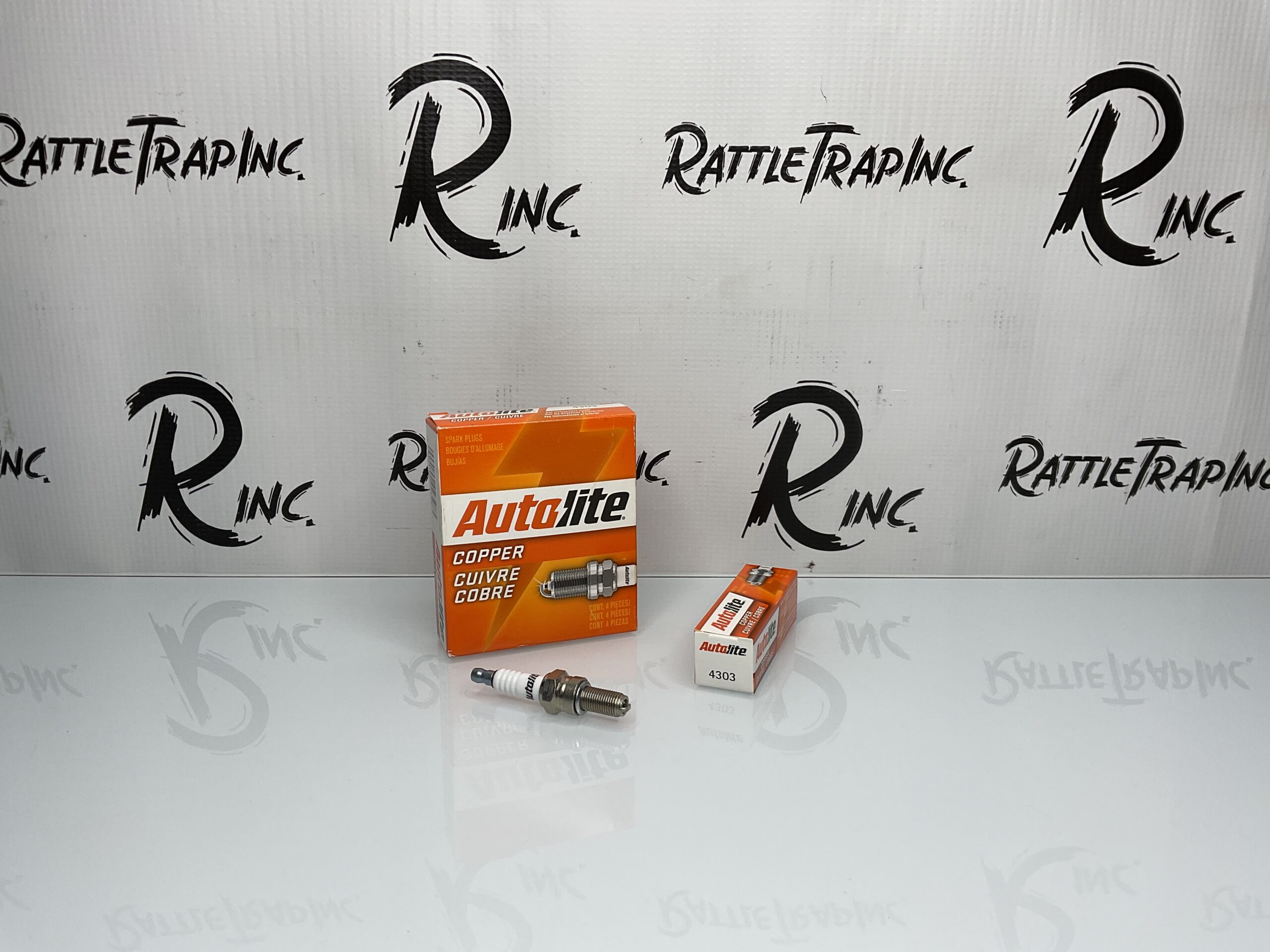 AUTOLITE Spark Plug Part No: 4303 (New, Stock No: 0759)