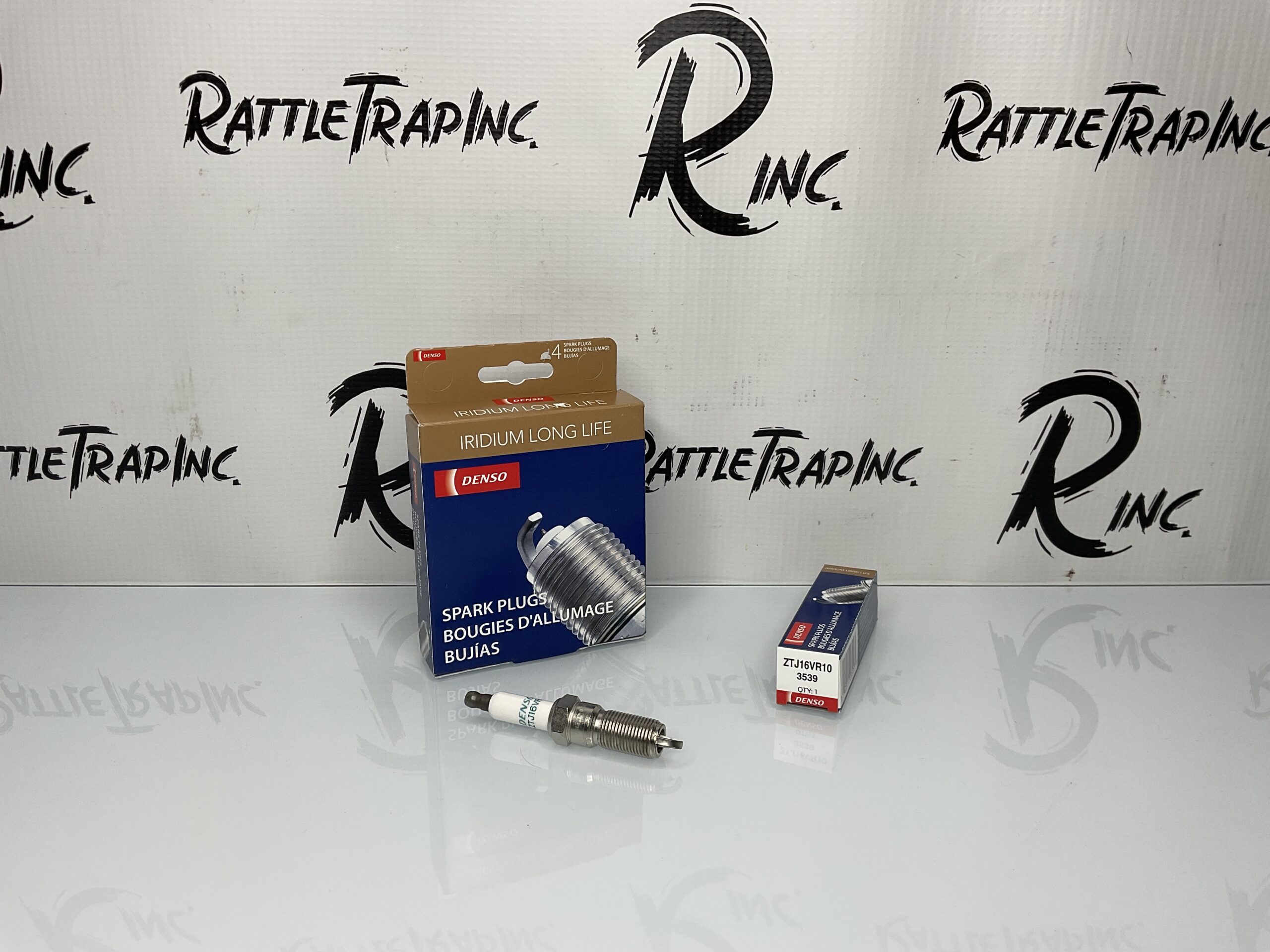 Denso Iridium Long Life Spark Plug Part No: ZTJ16VR10, 3539 (New, Stock No: 0765)