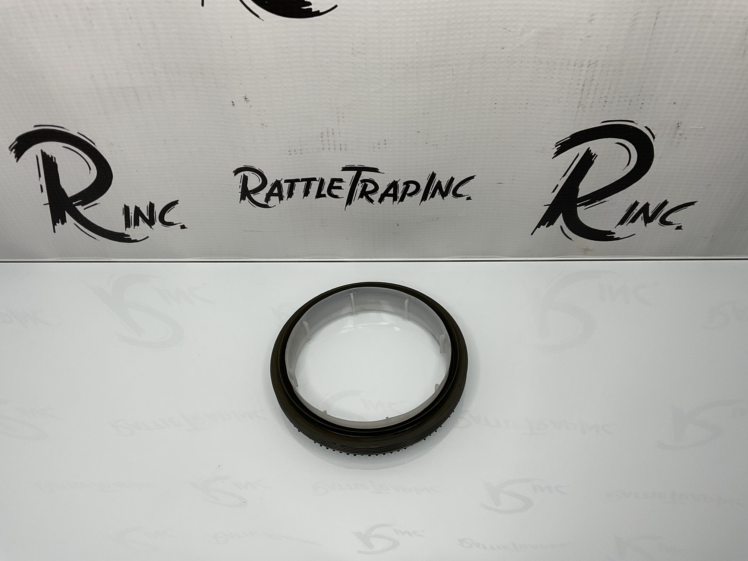 1-Piece Rubber Rear Main Seal GM Part No: BS 40656 (New, Stock No: 0801)