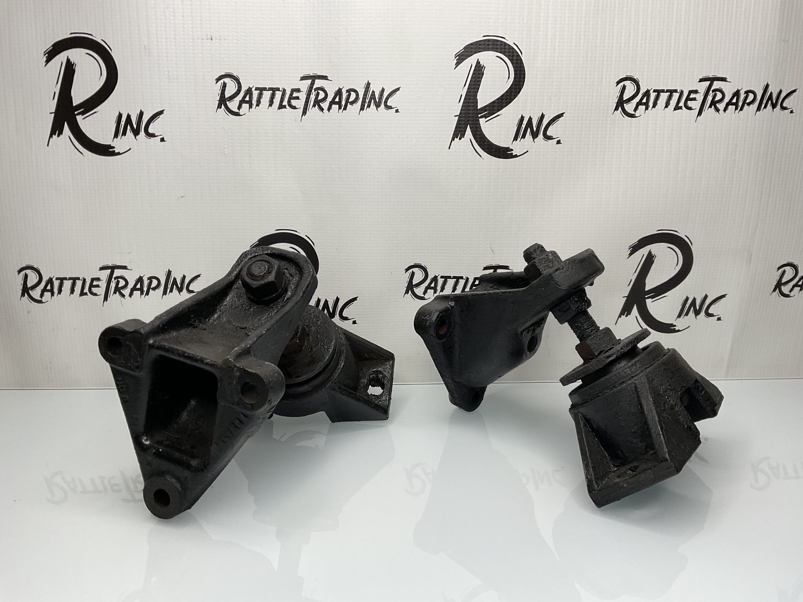 Marine Mercruiser 4.3 5.0 5.7 V6 V8 GM Motor Mounts (Used, Stock 0840)