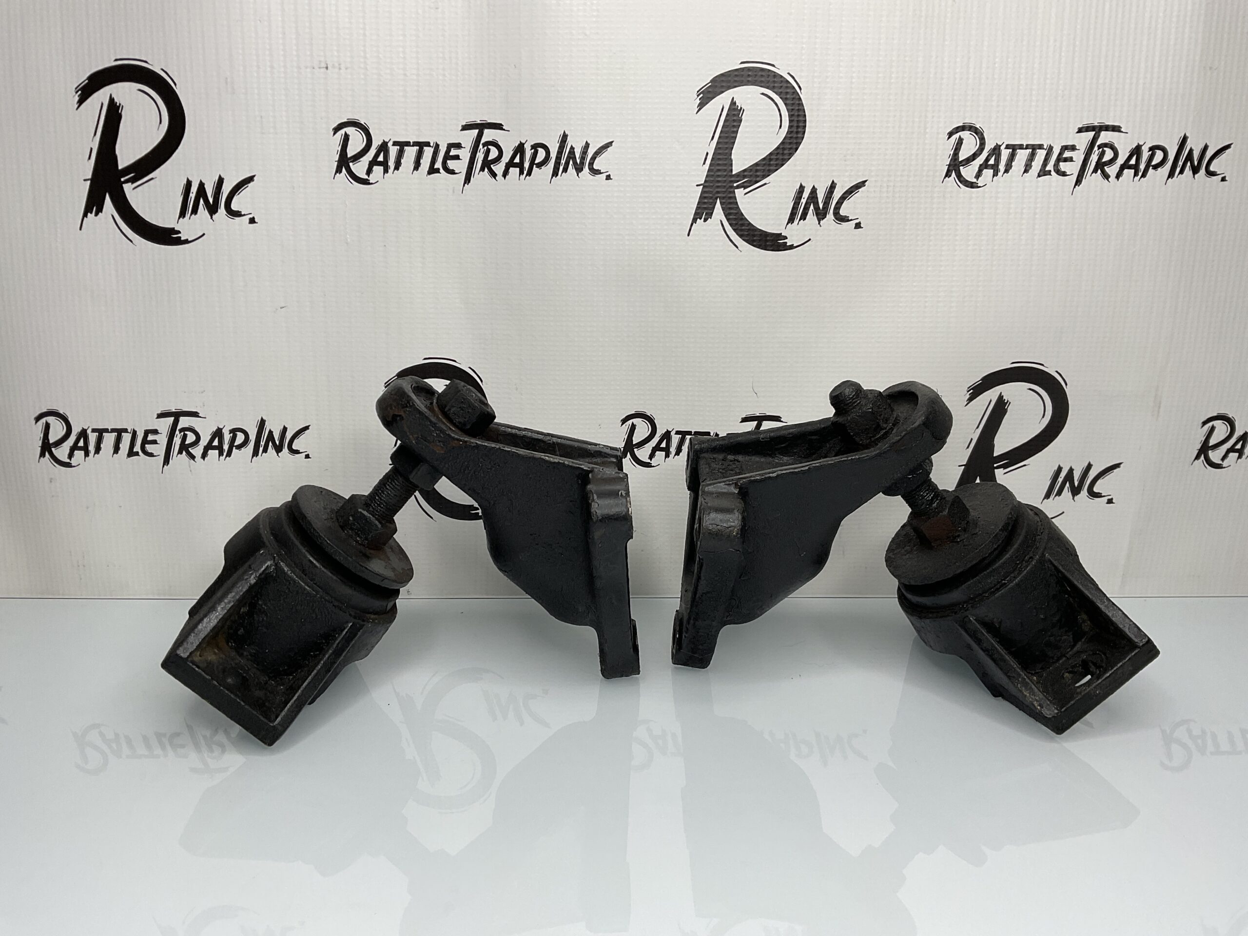 Marine Mercruiser 4.3 5.0 5.7 V6 V8 GM Motor Mounts (Used, Stock 0840)