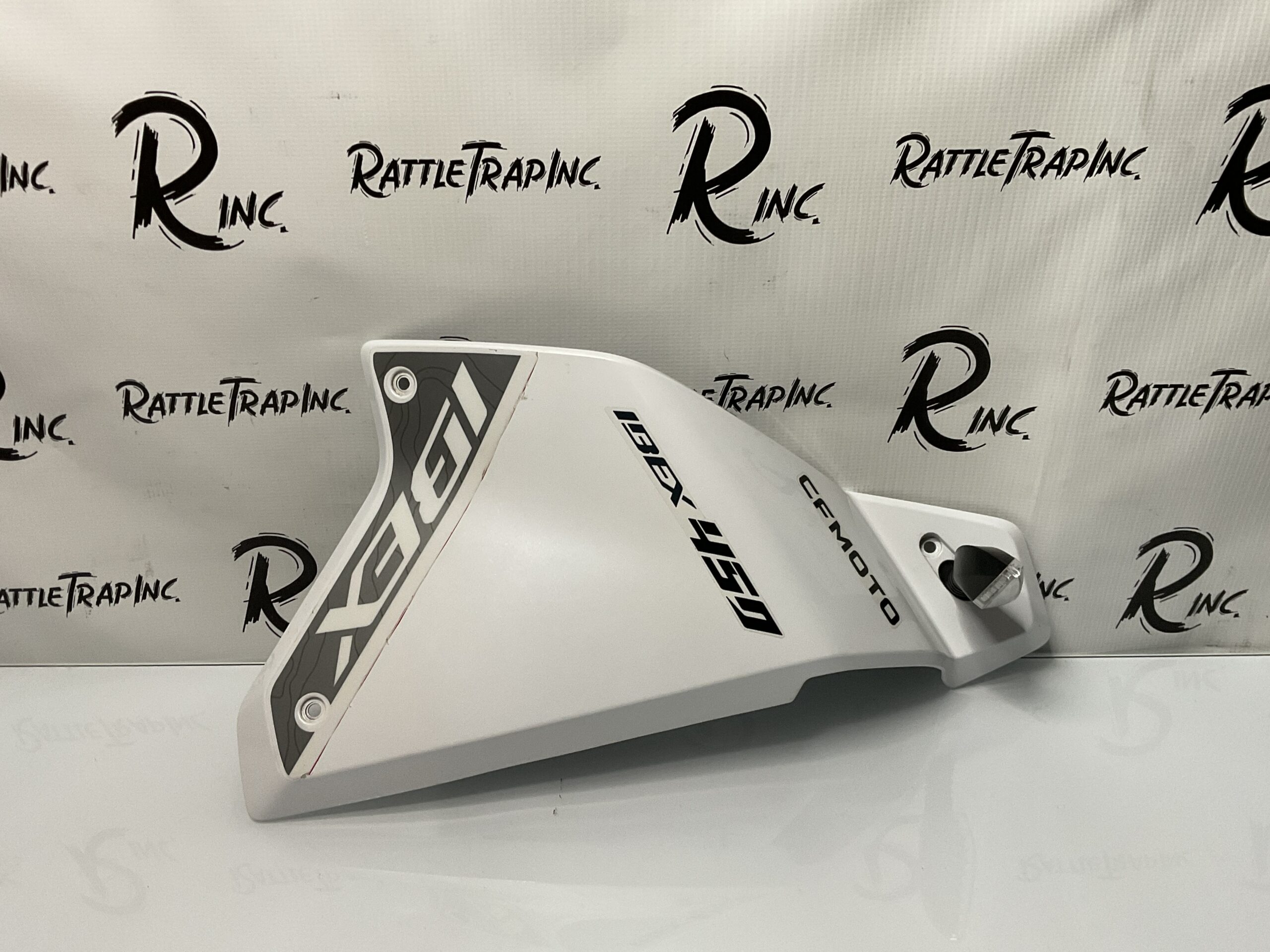 2025 CF Moto Ibex 450 OEM Right Side Radiator Fairing 6AQV-040502-6000(Used, Stock No: 0896)