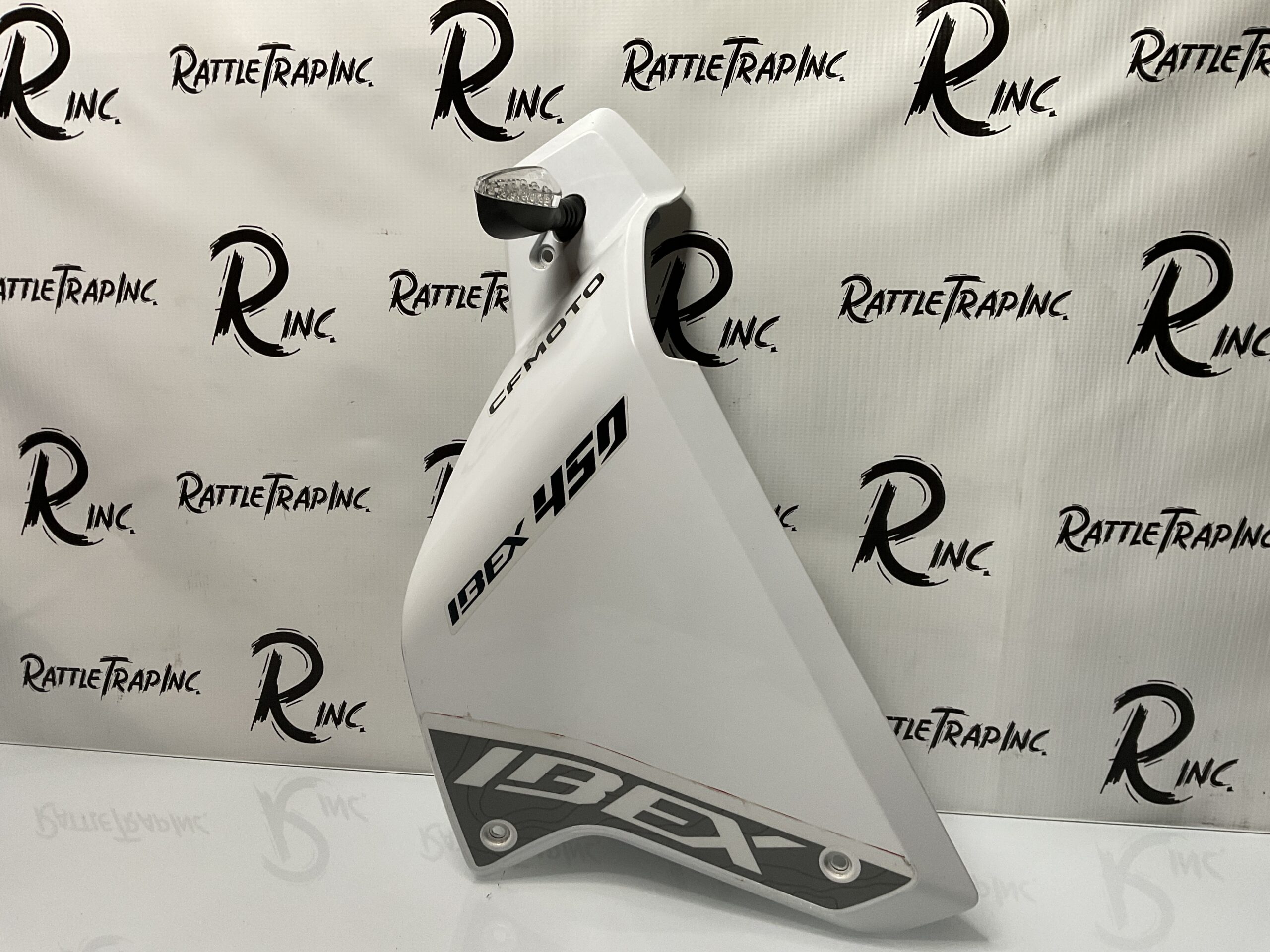 2025 CF Moto Ibex 450 OEM Right Side Radiator Fairing 6AQV-040502-6000(Used, Stock No: 0896)