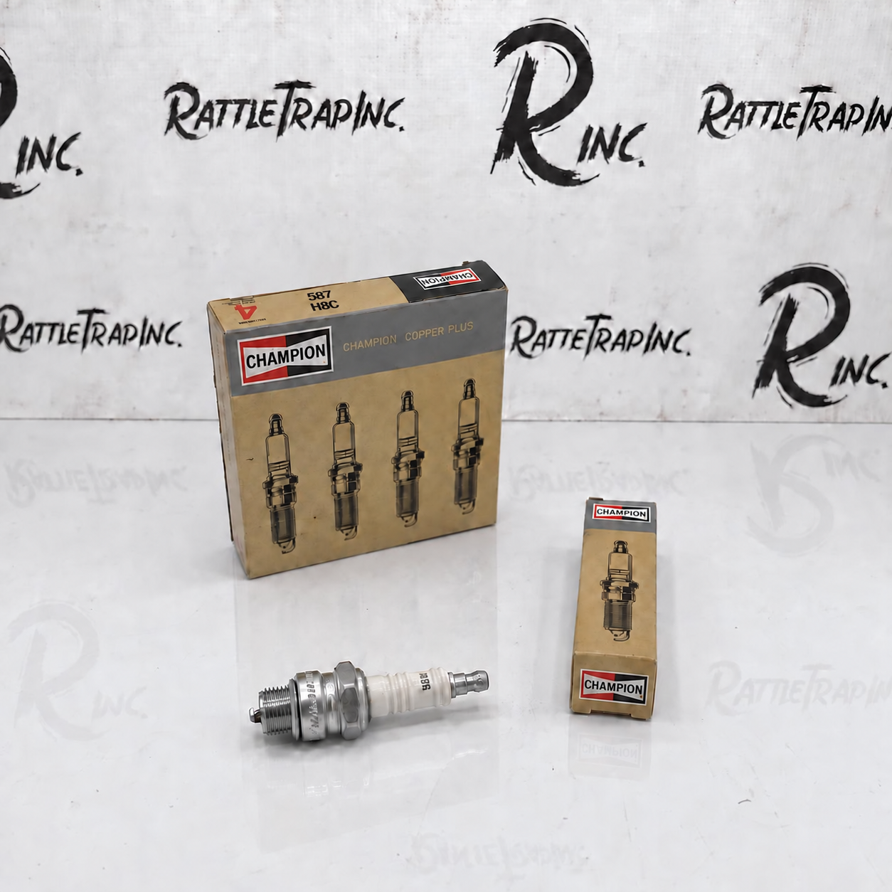Champion Spark Plug Part No: 587, H8C (New, Stock No: 0923)