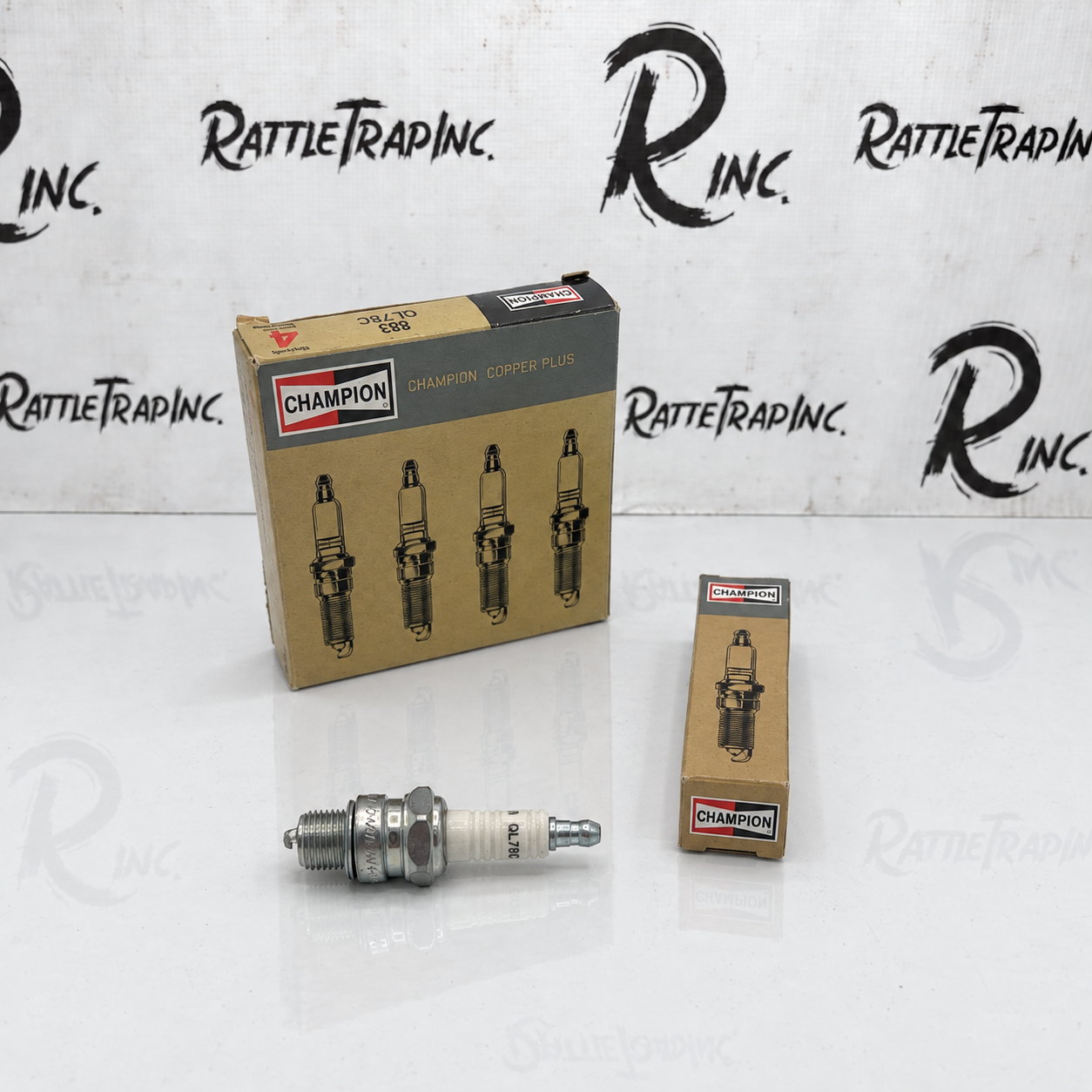 Champion Spark Plug Part No: 833, QL78C (New, Stock No: 0927)