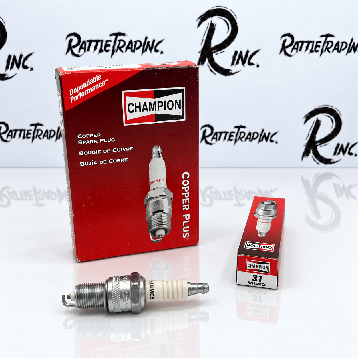 Champion Copper Plus Resistor Spark Plug Part No: RN14MC5, 31 (New, Stock No: 0977-B01)