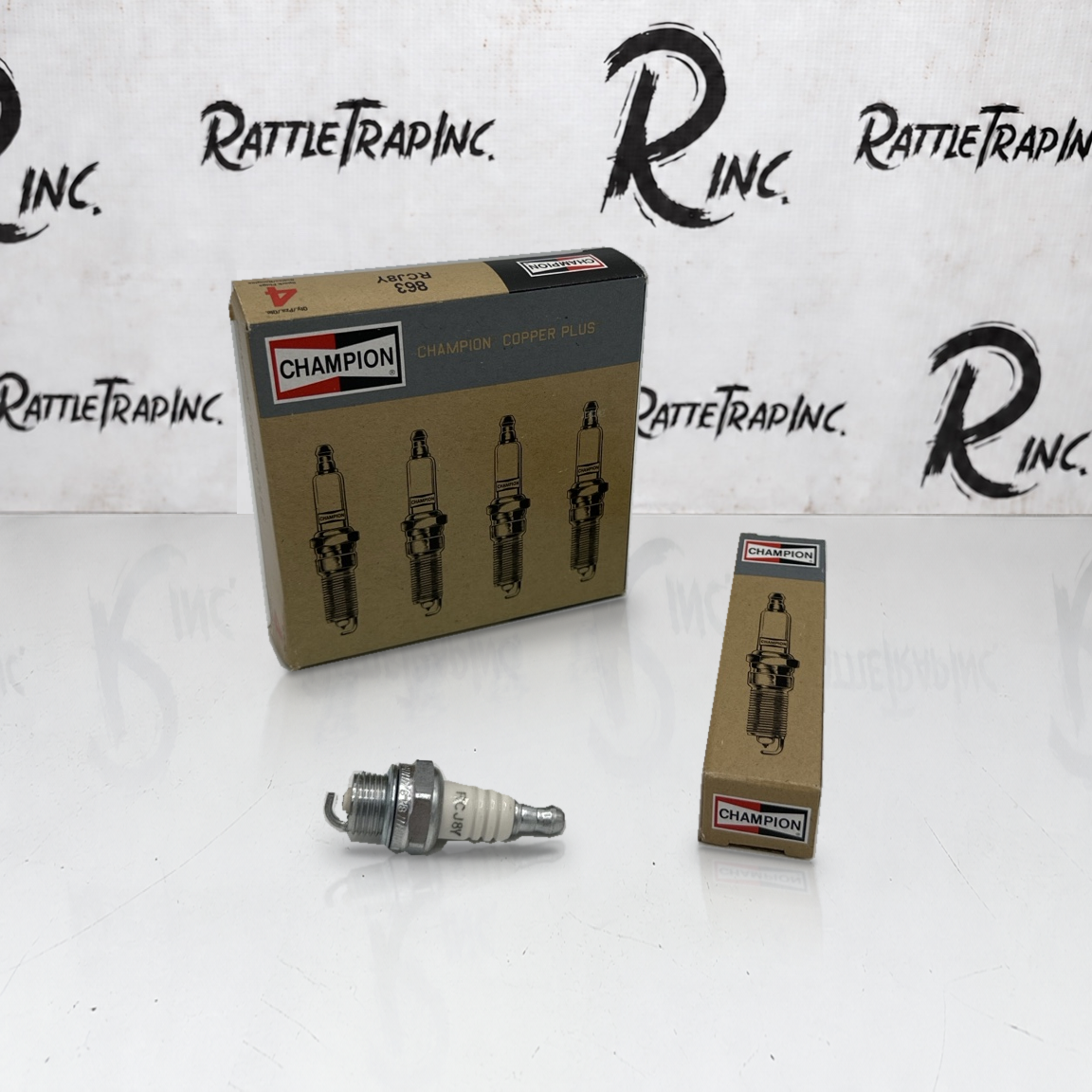 Champion Spark Plug Part No: 863 RCJ8Y (New, Stock No: 0945)